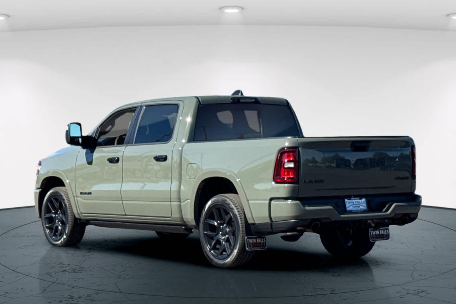 Thumbnail: 2026 RAM 1500 - 8