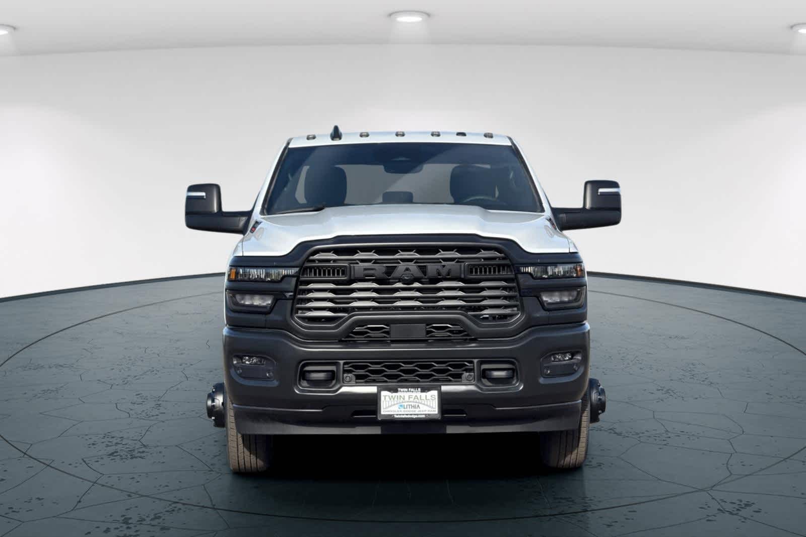 Thumbnail: 2026 RAM 3500 - 10