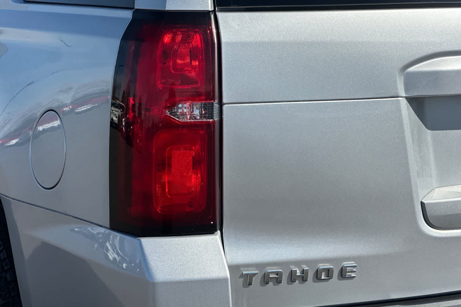 Thumbnail: 2020 Chevrolet Tahoe - 31