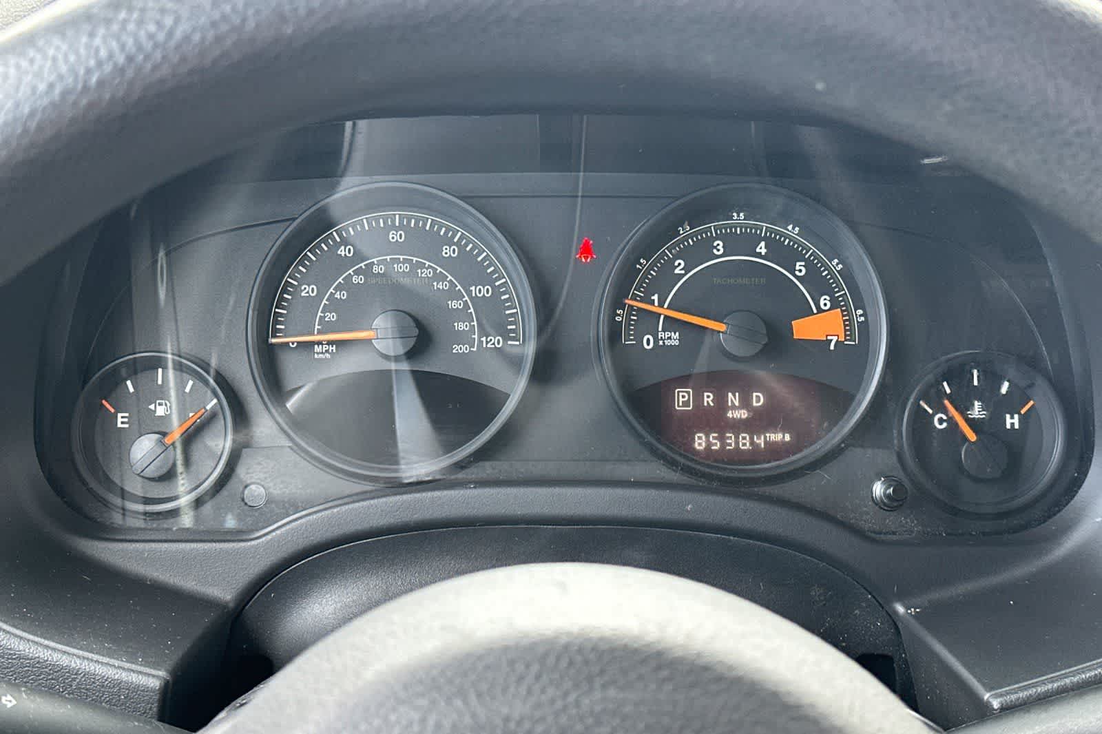 Thumbnail: 2016 Jeep Patriot - 25