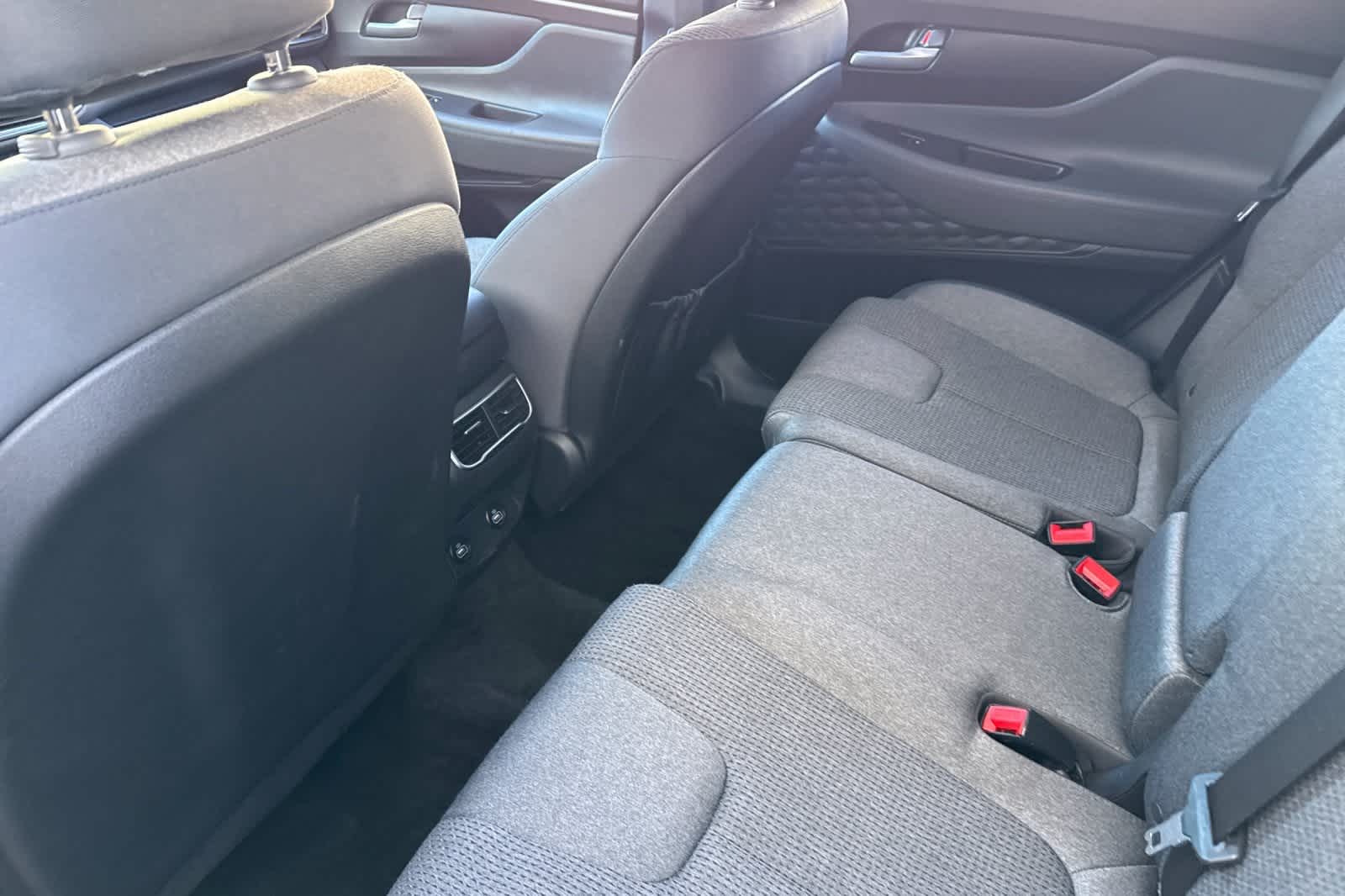 Thumbnail: 2023 Hyundai Santa Fe - 4