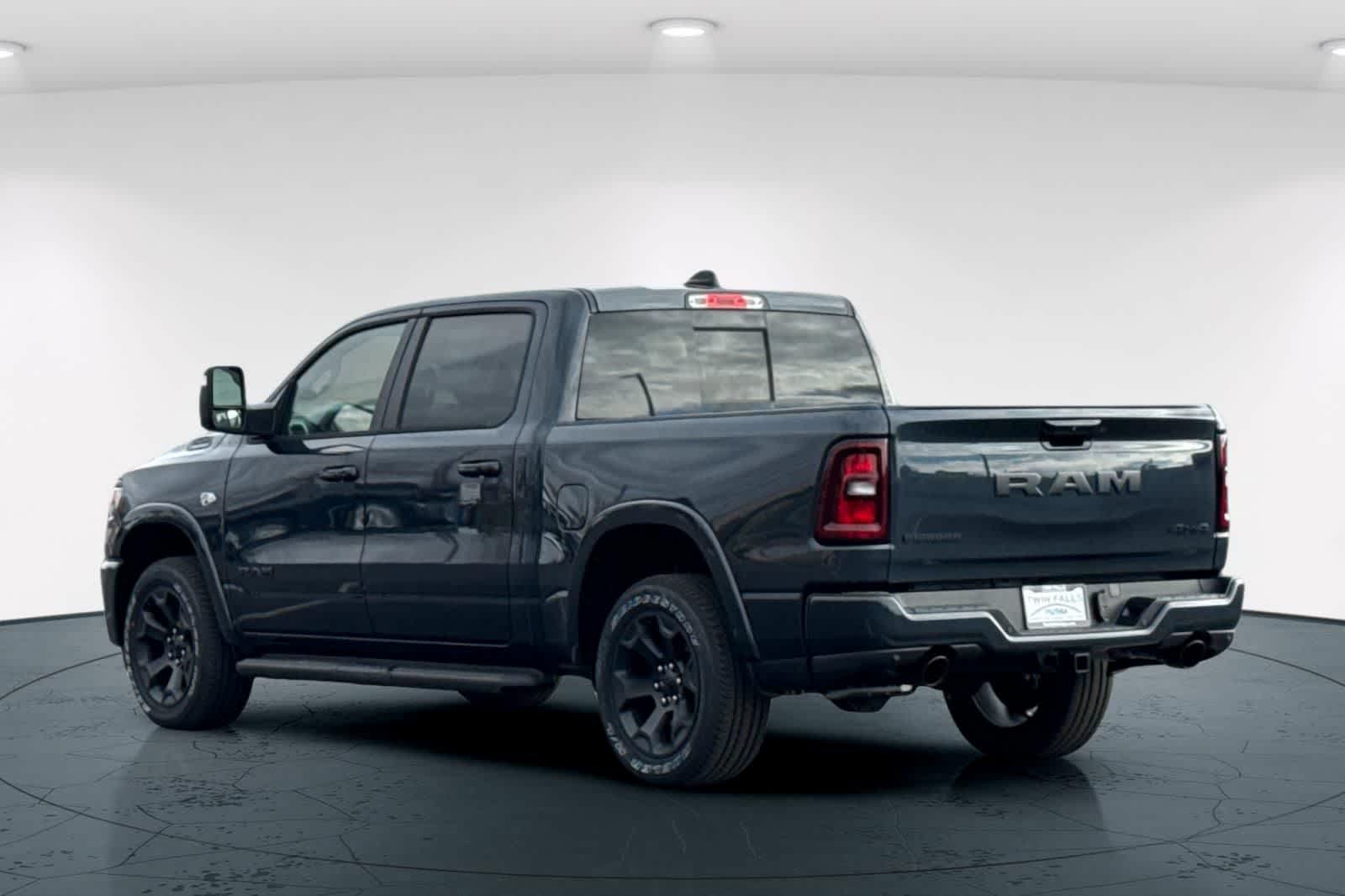 Thumbnail: 2026 RAM 1500 - 8