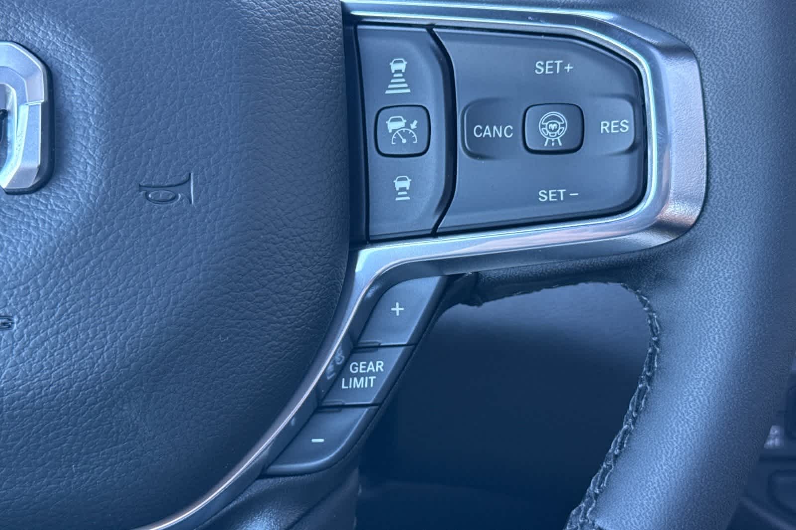 Thumbnail: 2026 RAM 1500 - 27