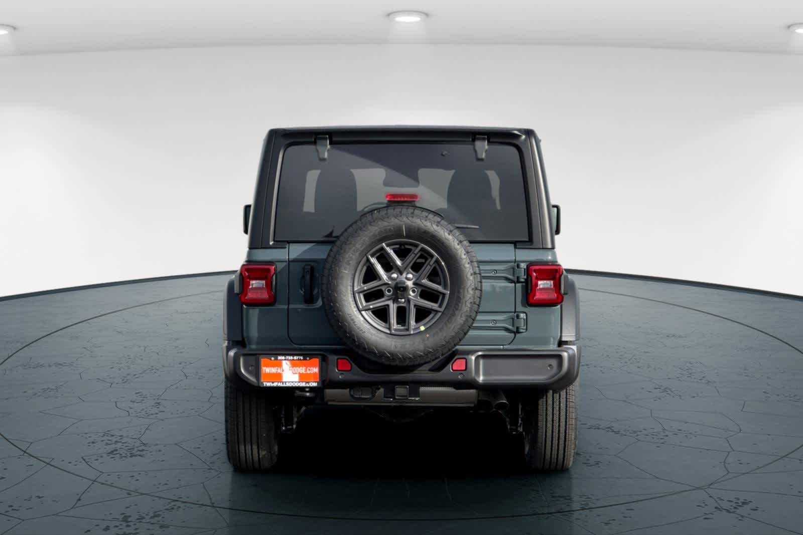 Thumbnail: 2025 Jeep Wrangler - 7