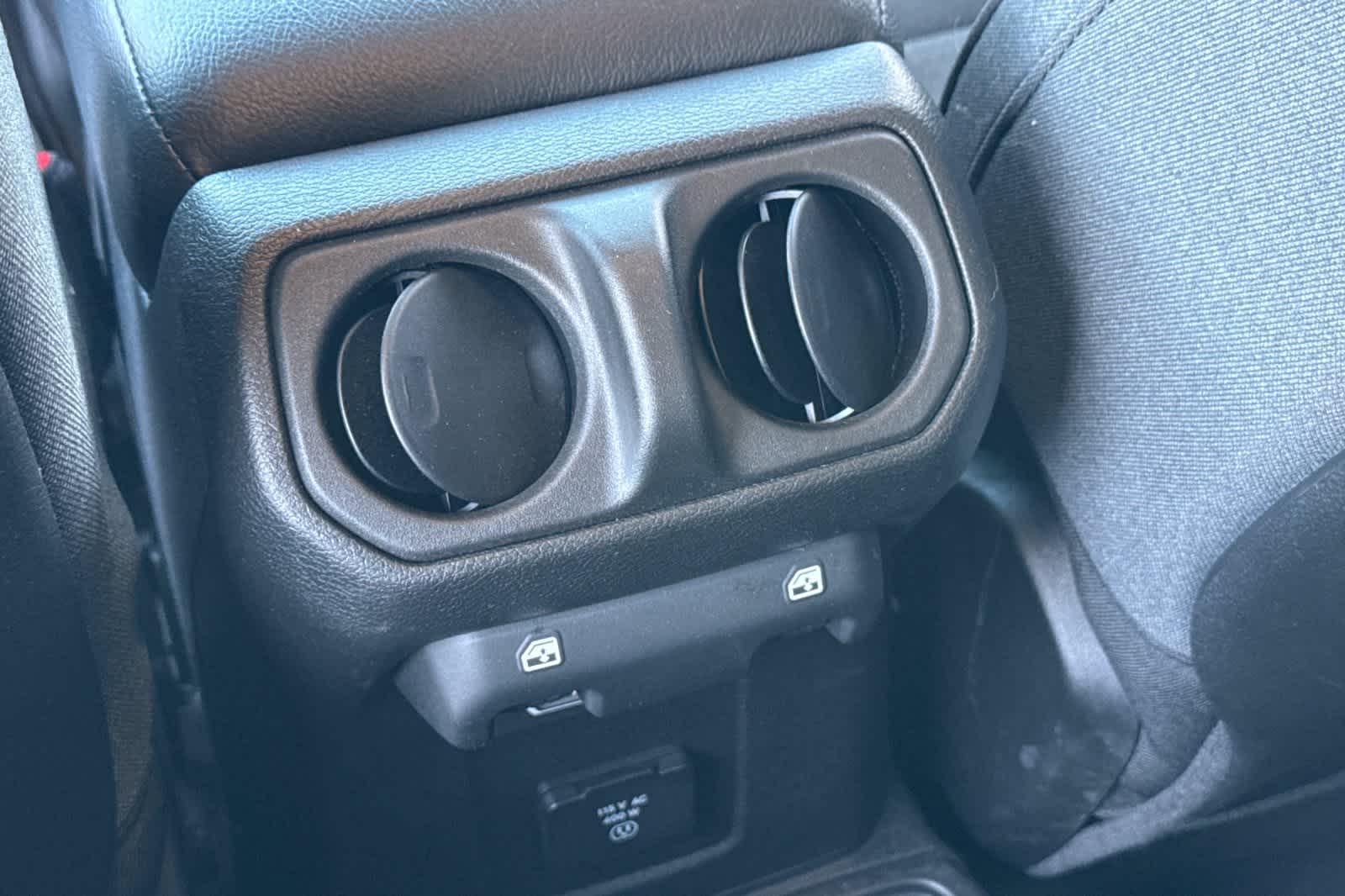 Thumbnail: 2024 Jeep Gladiator - 15