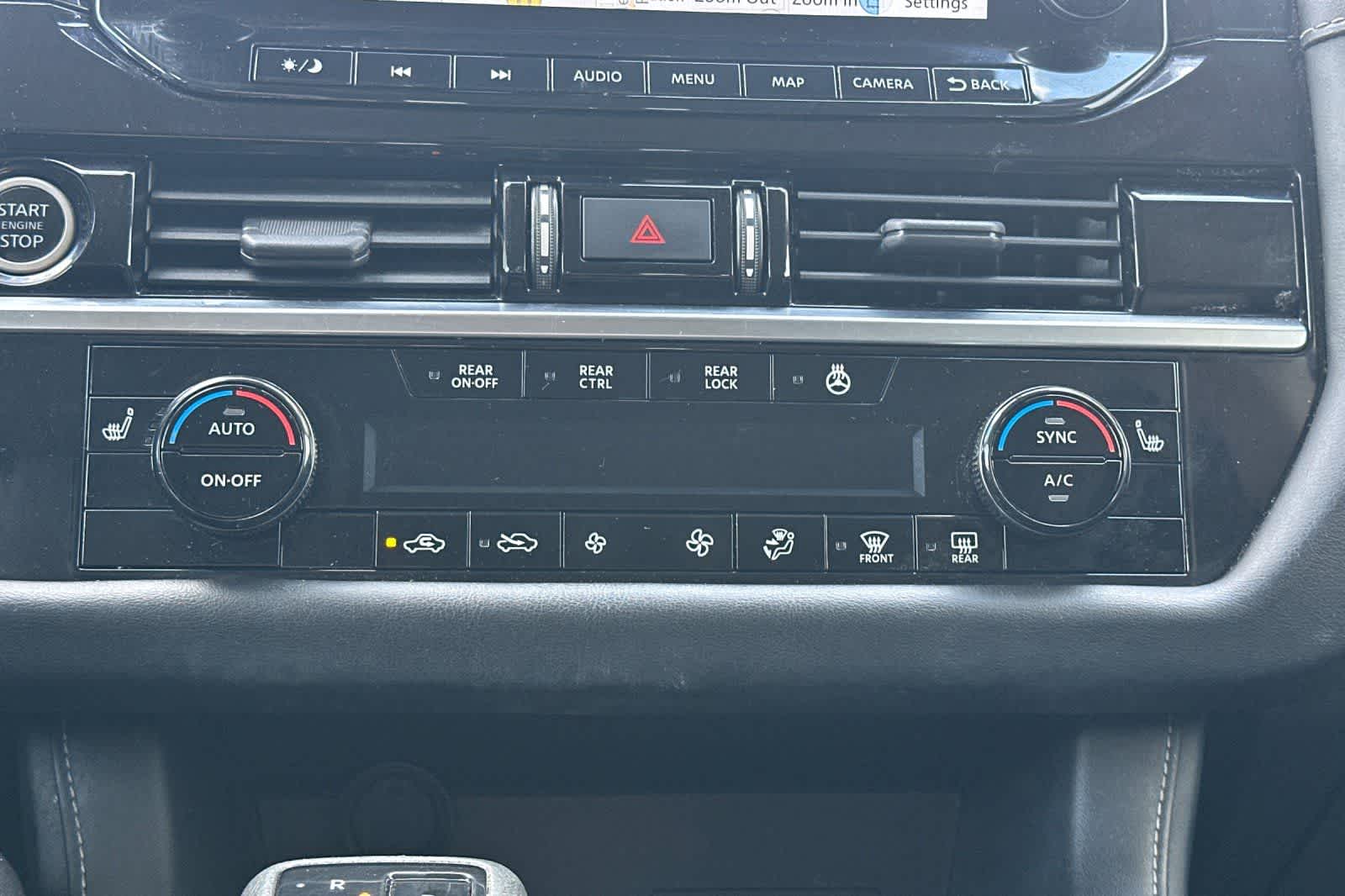 Thumbnail: 2023 Nissan Pathfinder - 24