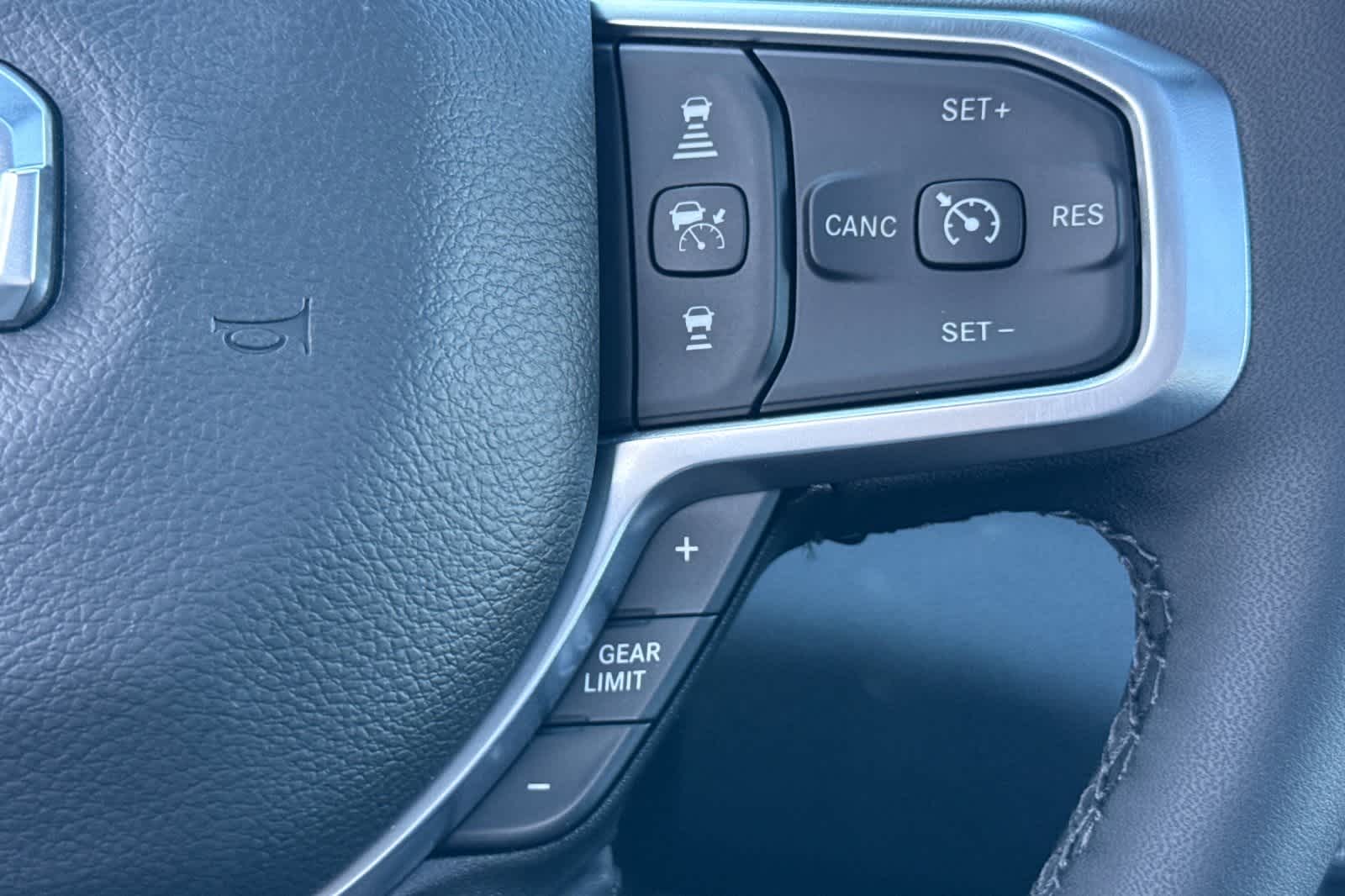 Thumbnail: 2026 RAM 1500 - 27