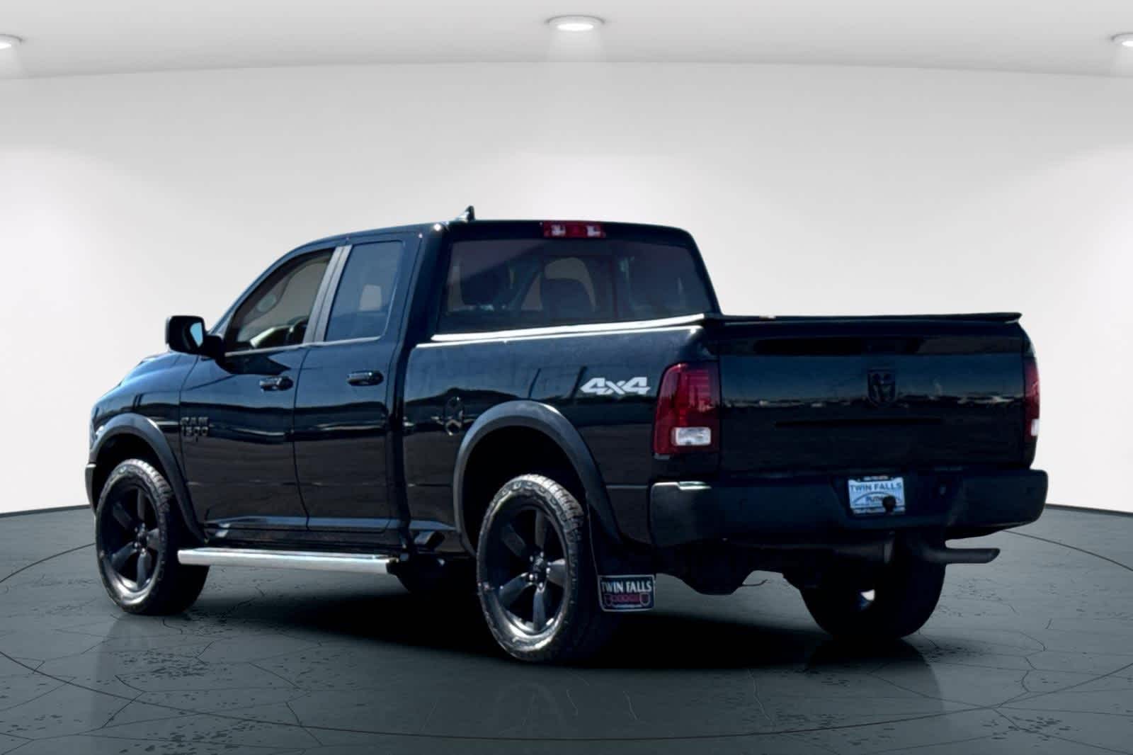 Thumbnail: 2019 RAM 1500 Classic - 8