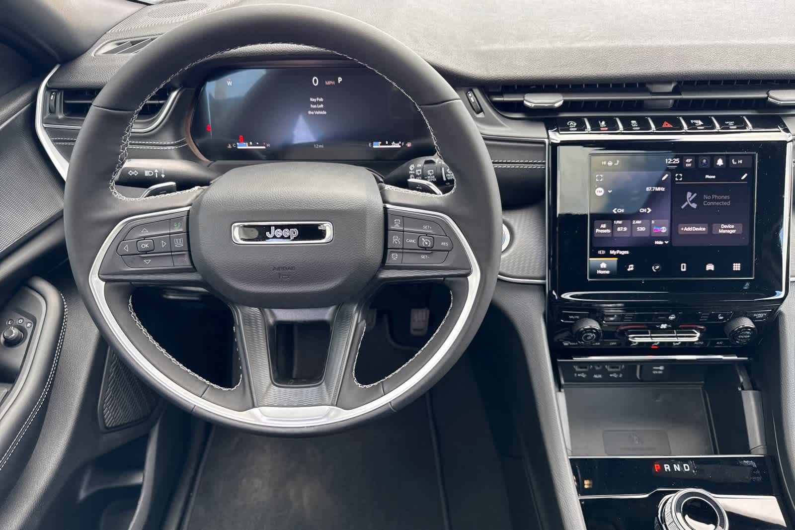 Thumbnail: 2025 Jeep Grand Cherokee - 14