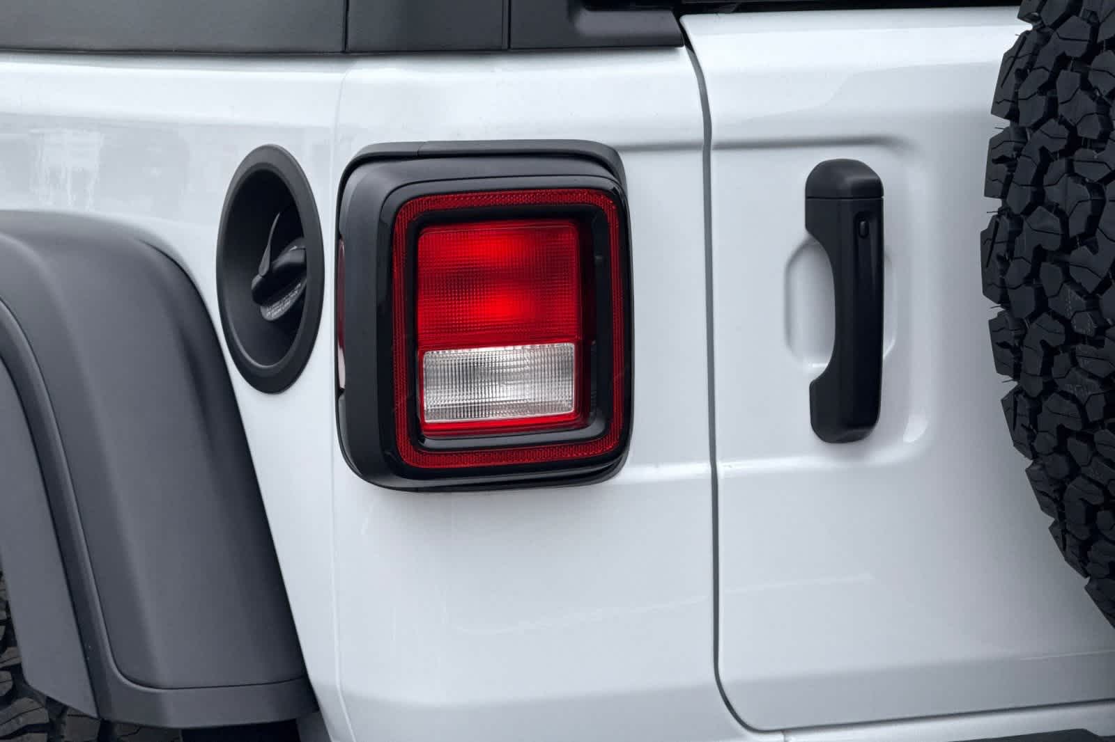 Thumbnail: 2026 Jeep Wrangler - 31