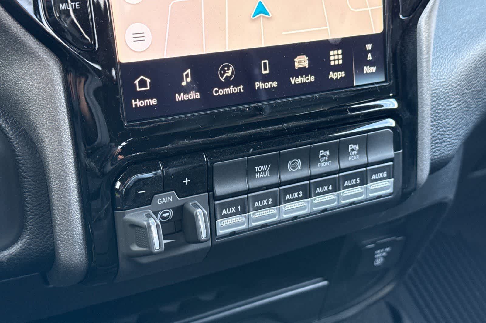 Thumbnail: 2026 RAM 3500 - 22