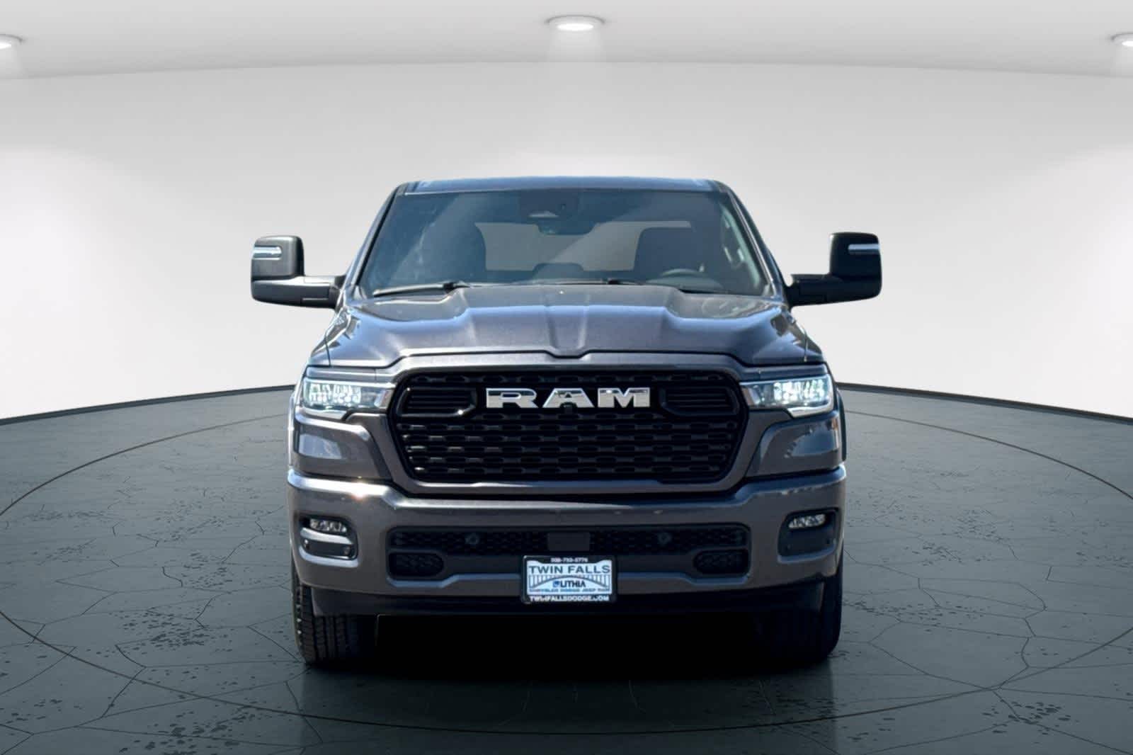 Thumbnail: 2025 RAM 1500 - 10