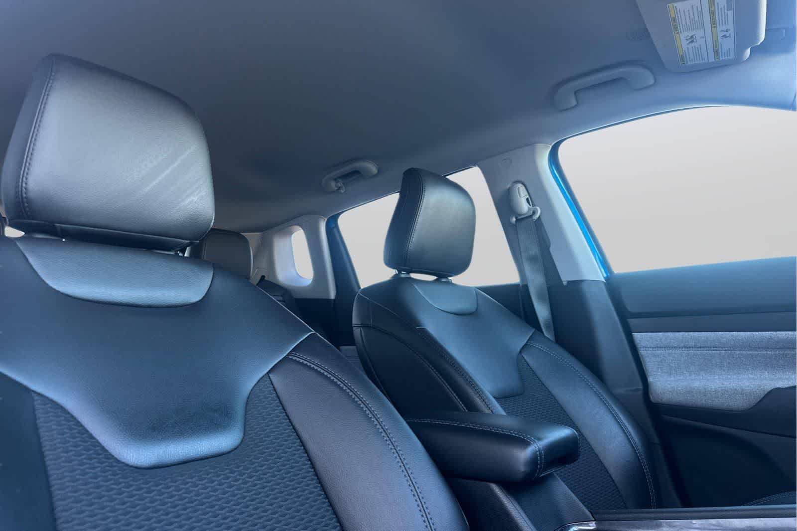 Thumbnail: 2022 Jeep Compass - 18