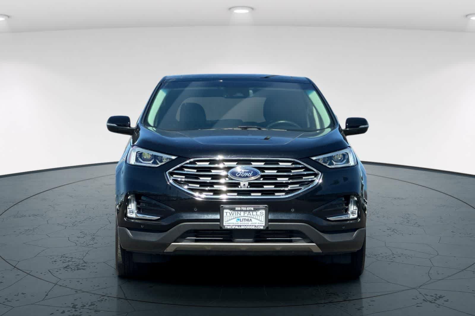 Thumbnail: 2019 Ford Edge - 10