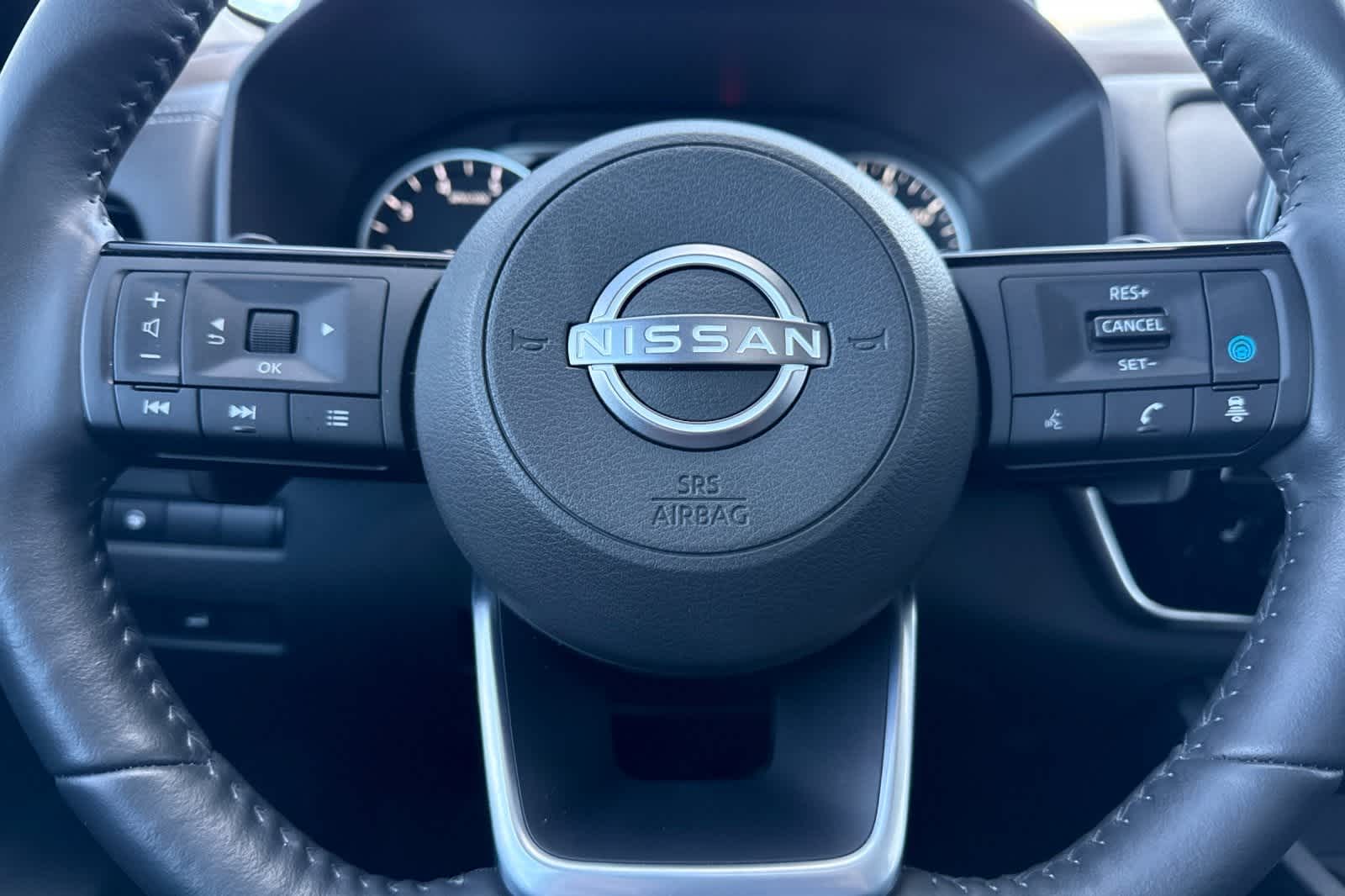 Thumbnail: 2022 Nissan Rogue - 25