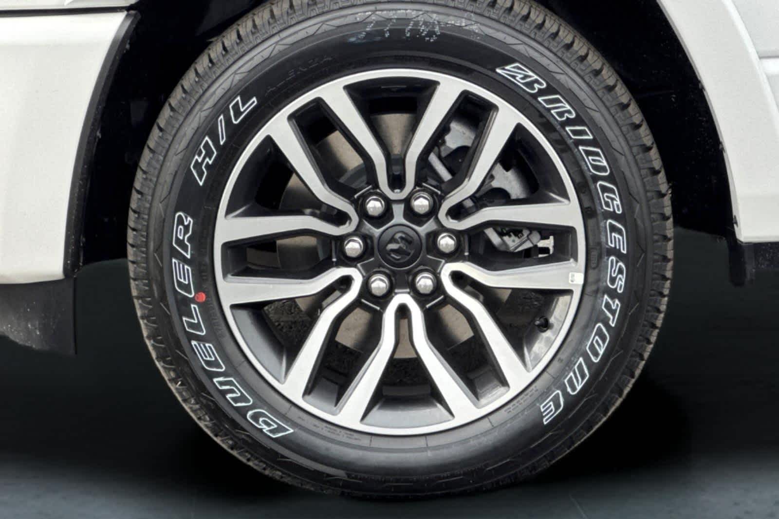 Thumbnail: 2025 RAM 1500 - 29