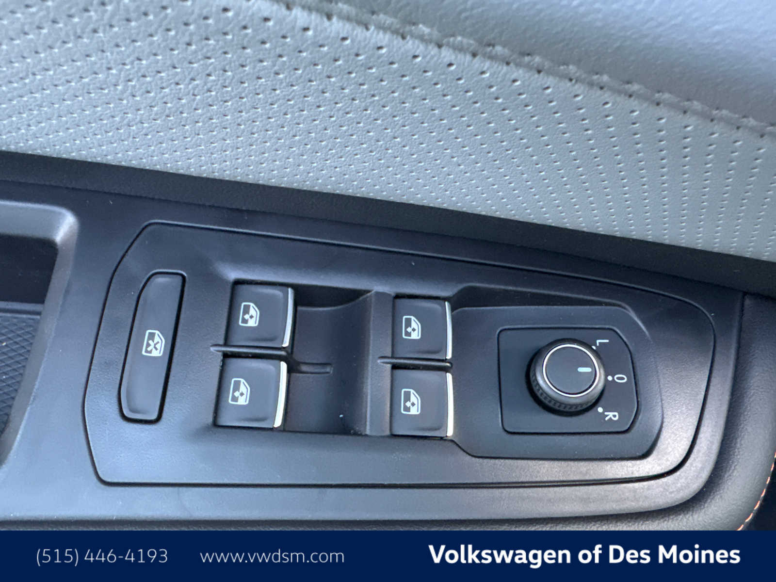 2025 Volkswagen Atlas  24