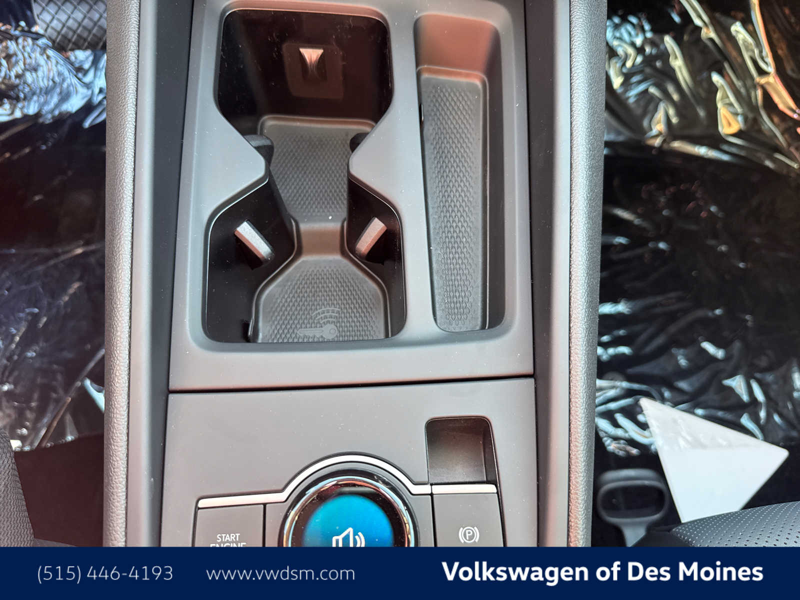 Thumbnail: 2025 Volkswagen Tiguan - 16