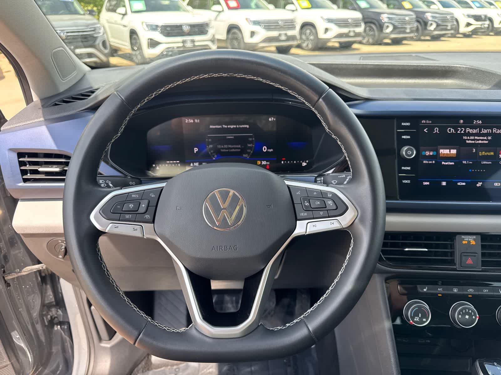 Thumbnail: 2023 Volkswagen Taos - 15
