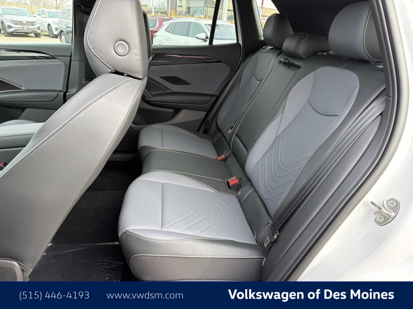 Thumbnail: 2026 Volkswagen Tiguan - 12