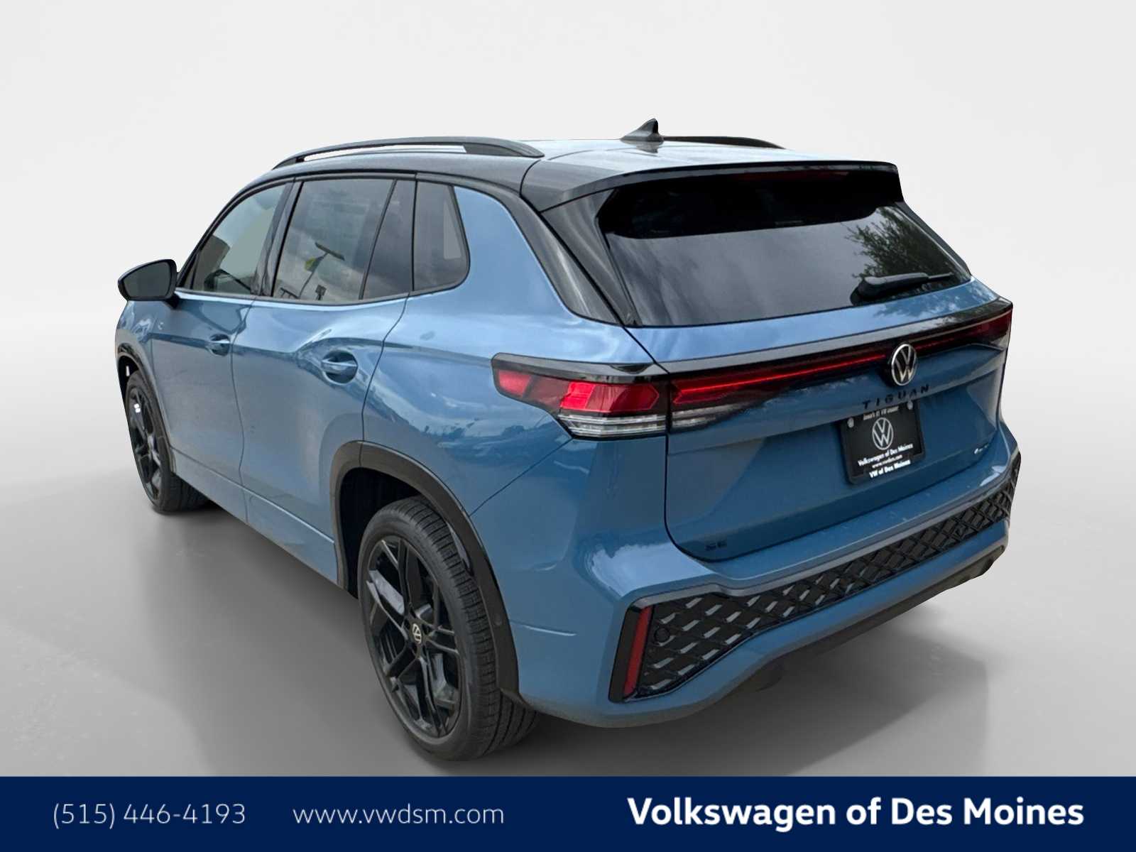 Thumbnail: 2025 Volkswagen Tiguan - 4