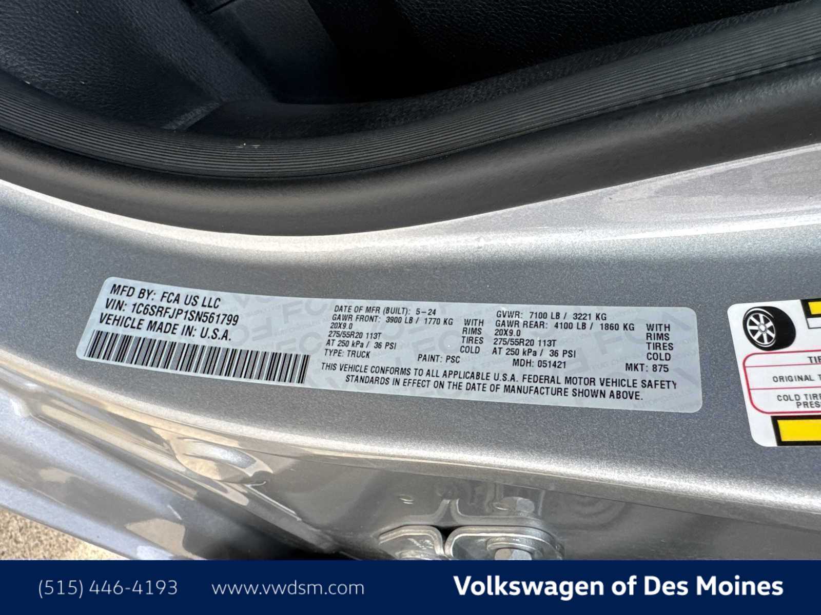 Thumbnail: 2025 RAM 1500 - 21