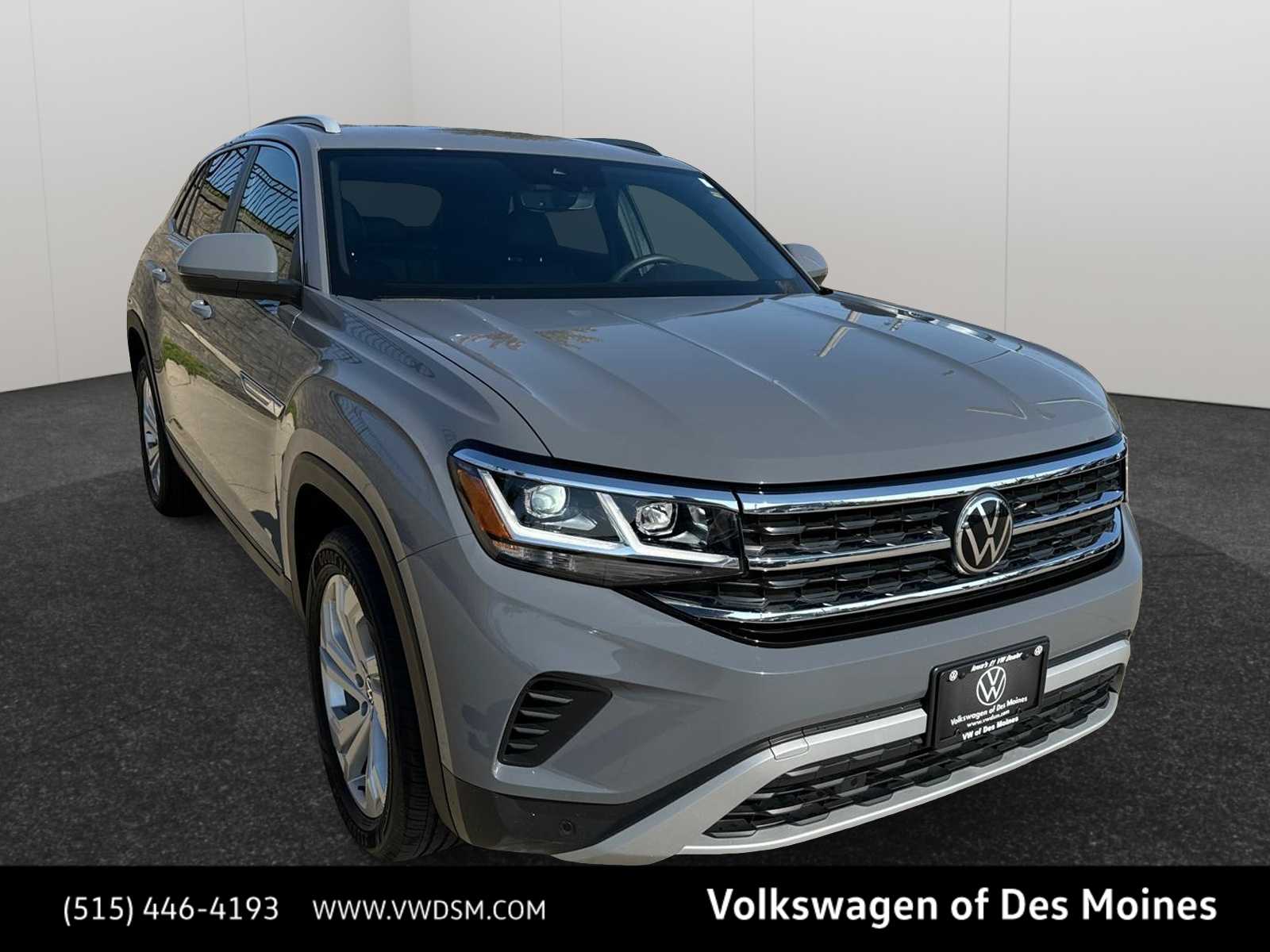 2021 Volkswagen Atlas SEL -
                Johnston, IA