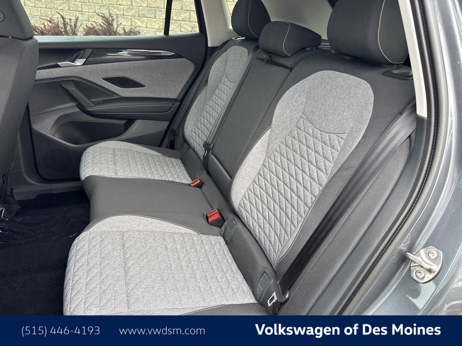 Thumbnail: 2025 Volkswagen Tiguan - 12