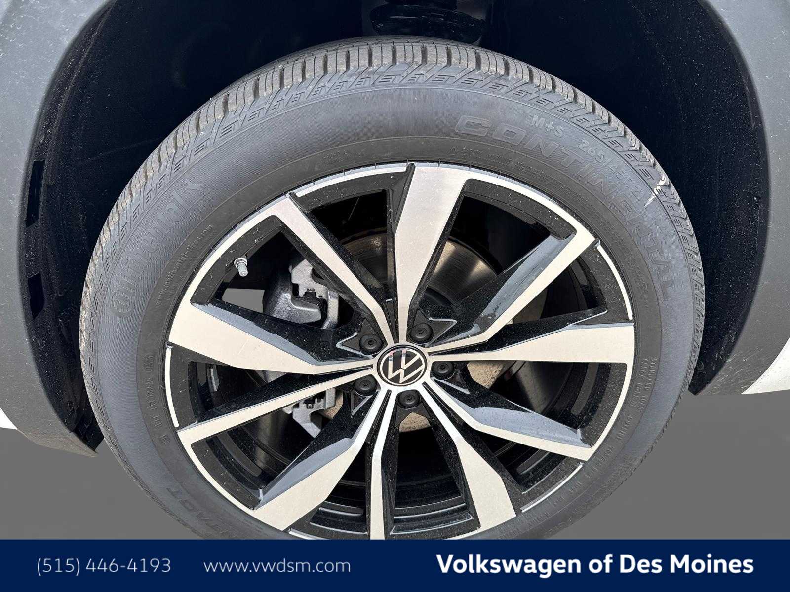 2025 Volkswagen Atlas SEL 8