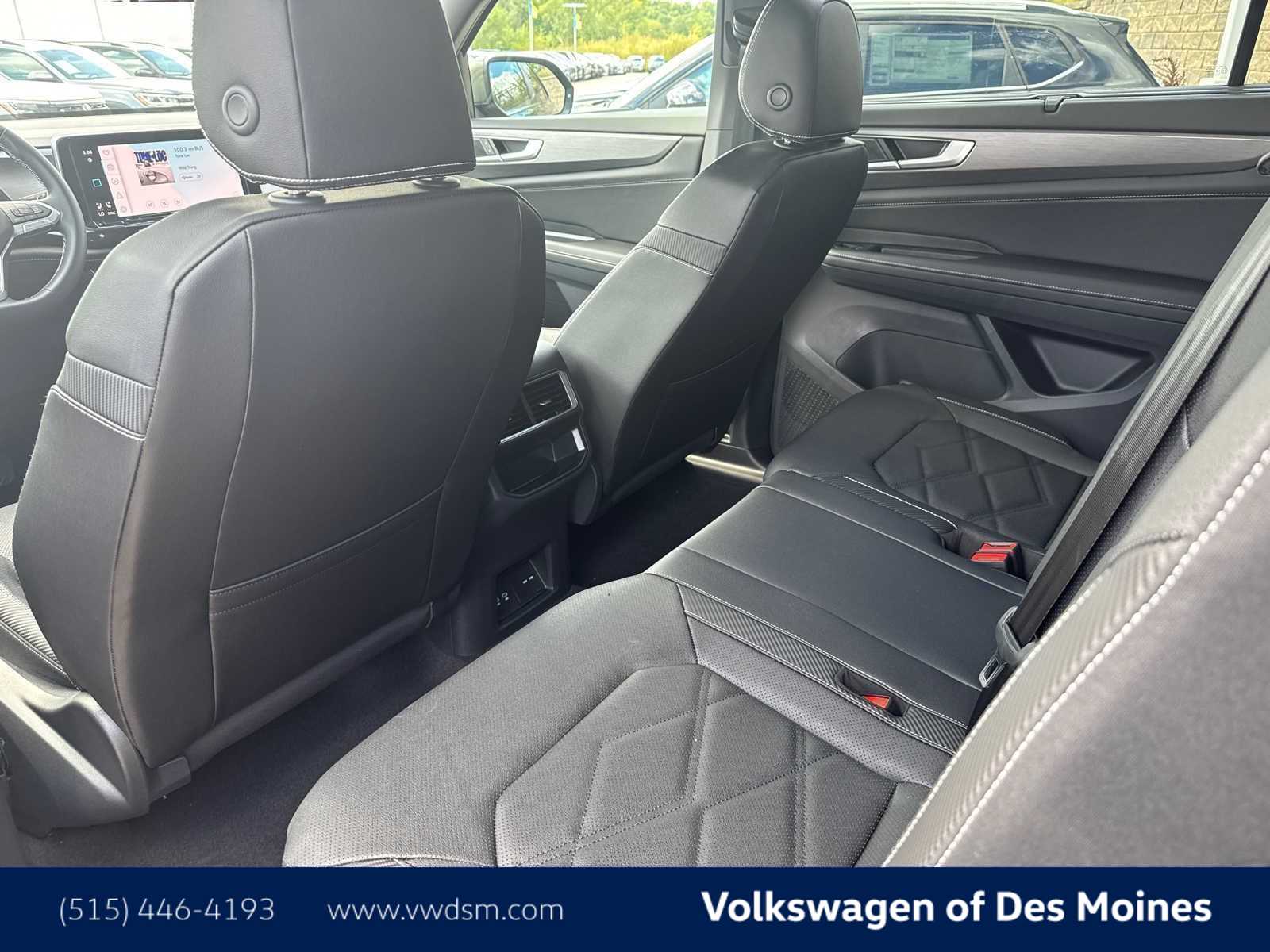 Thumbnail: 2026 Volkswagen Atlas - 13