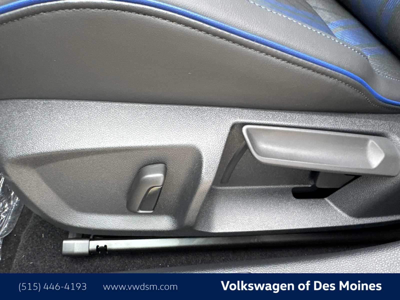 Thumbnail: 2026 Volkswagen Golf - 24