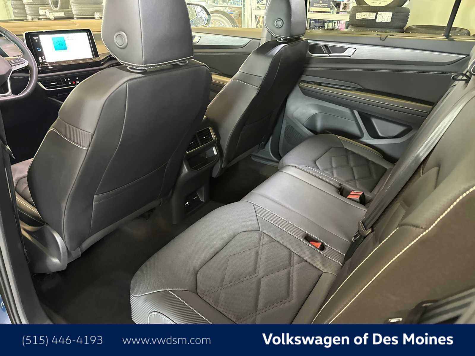 Thumbnail: 2025 Volkswagen Atlas - 13