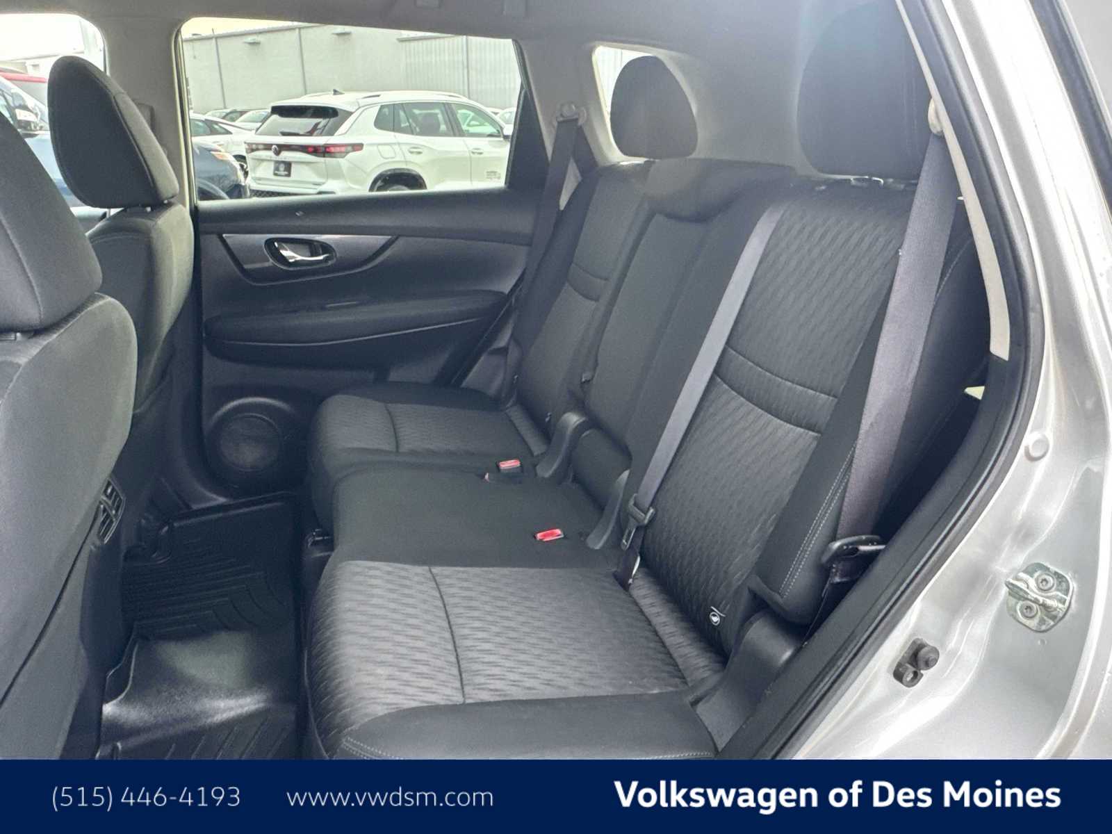 Thumbnail: 2018 Nissan Rogue - 12