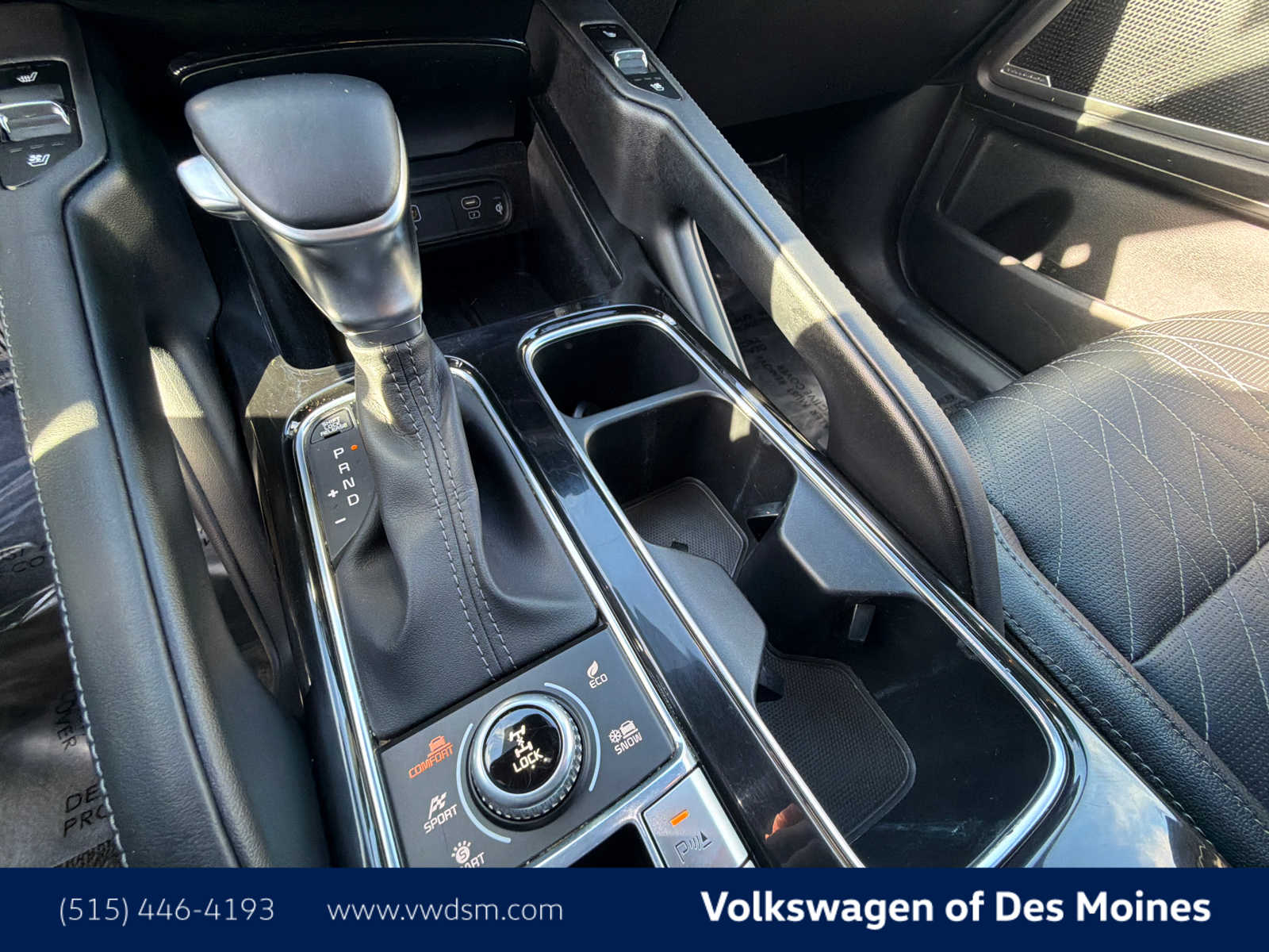 Thumbnail: 2023 Kia Telluride - 17