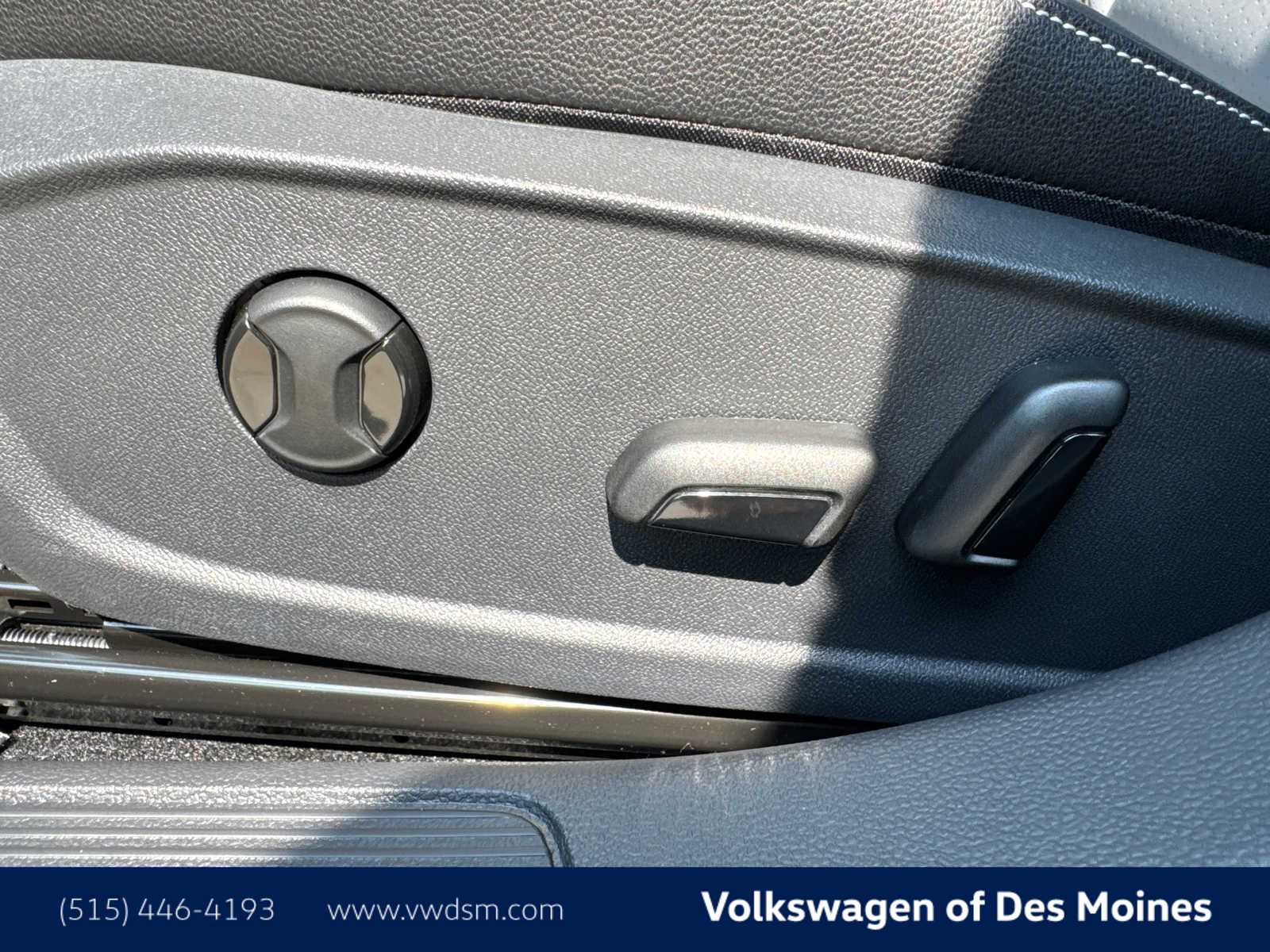 Thumbnail: 2025 Volkswagen Jetta - 24