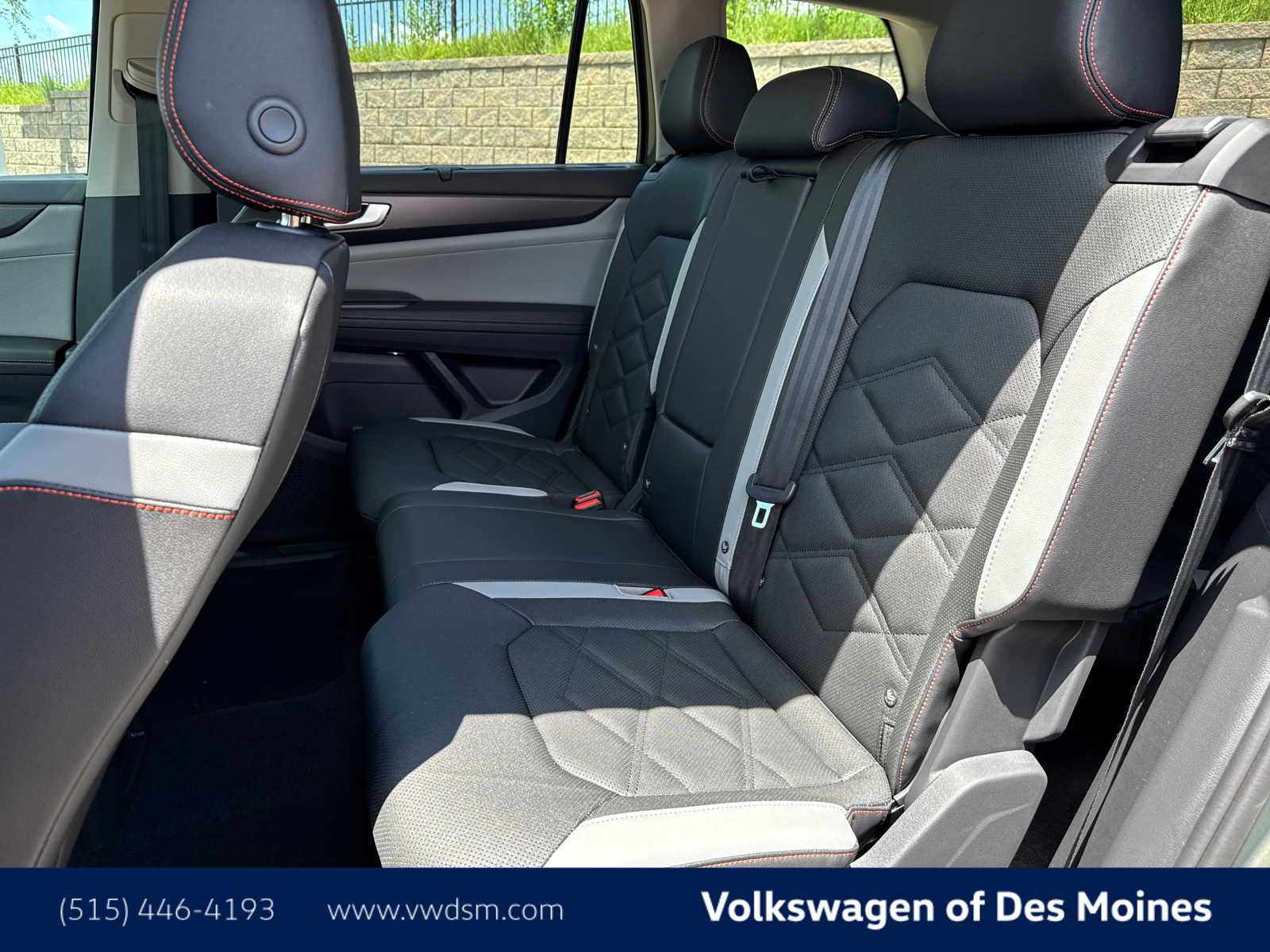 Thumbnail: 2025 Volkswagen Atlas - 12