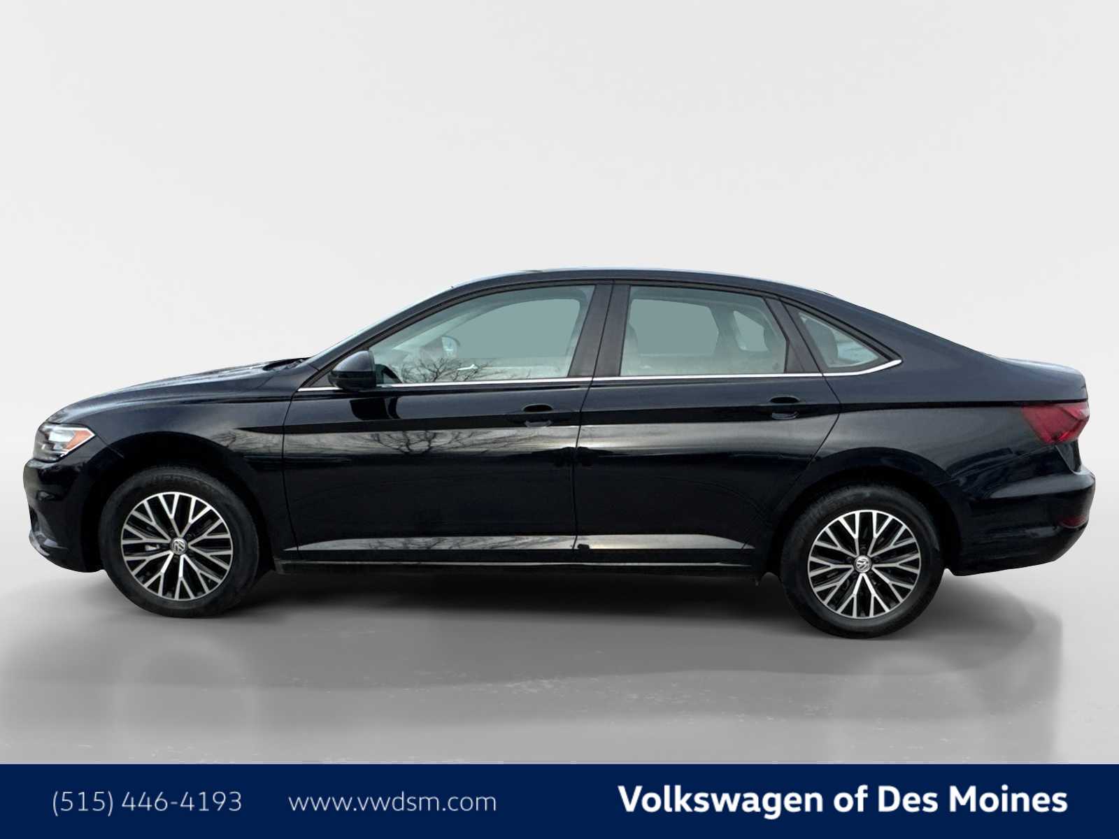 Thumbnail: 2021 Volkswagen Jetta - 3