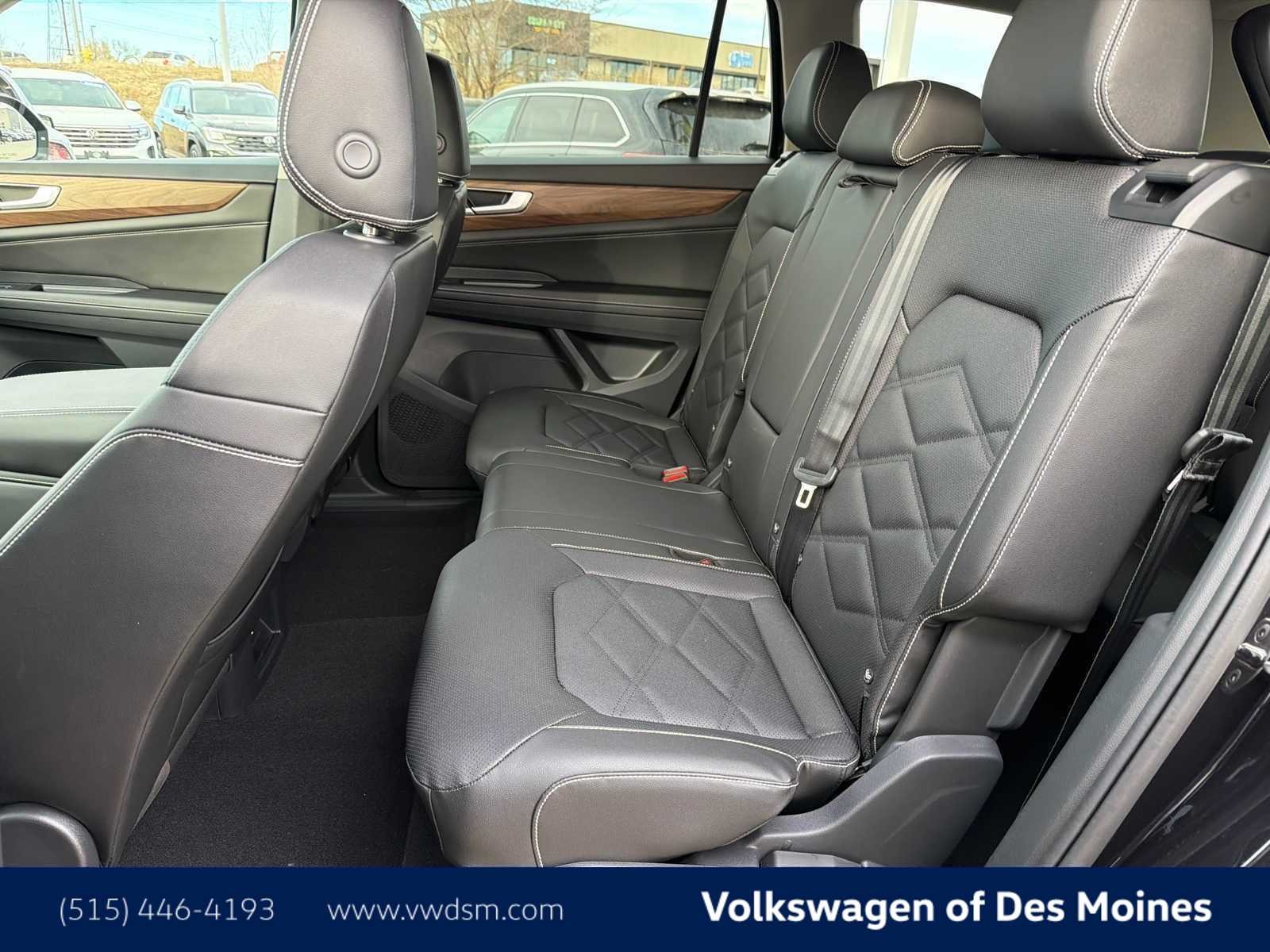 Thumbnail: 2026 Volkswagen Atlas - 12