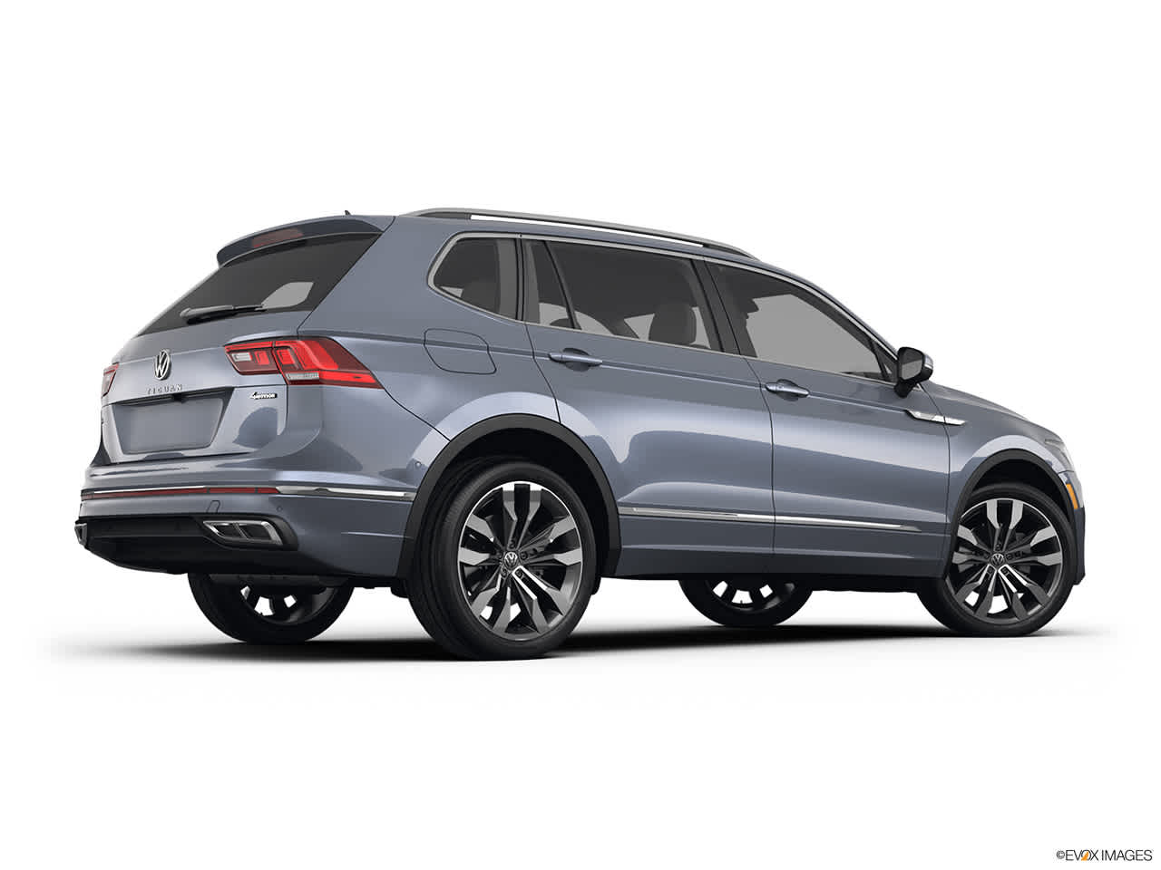 Thumbnail: 2022 Volkswagen Tiguan - 5