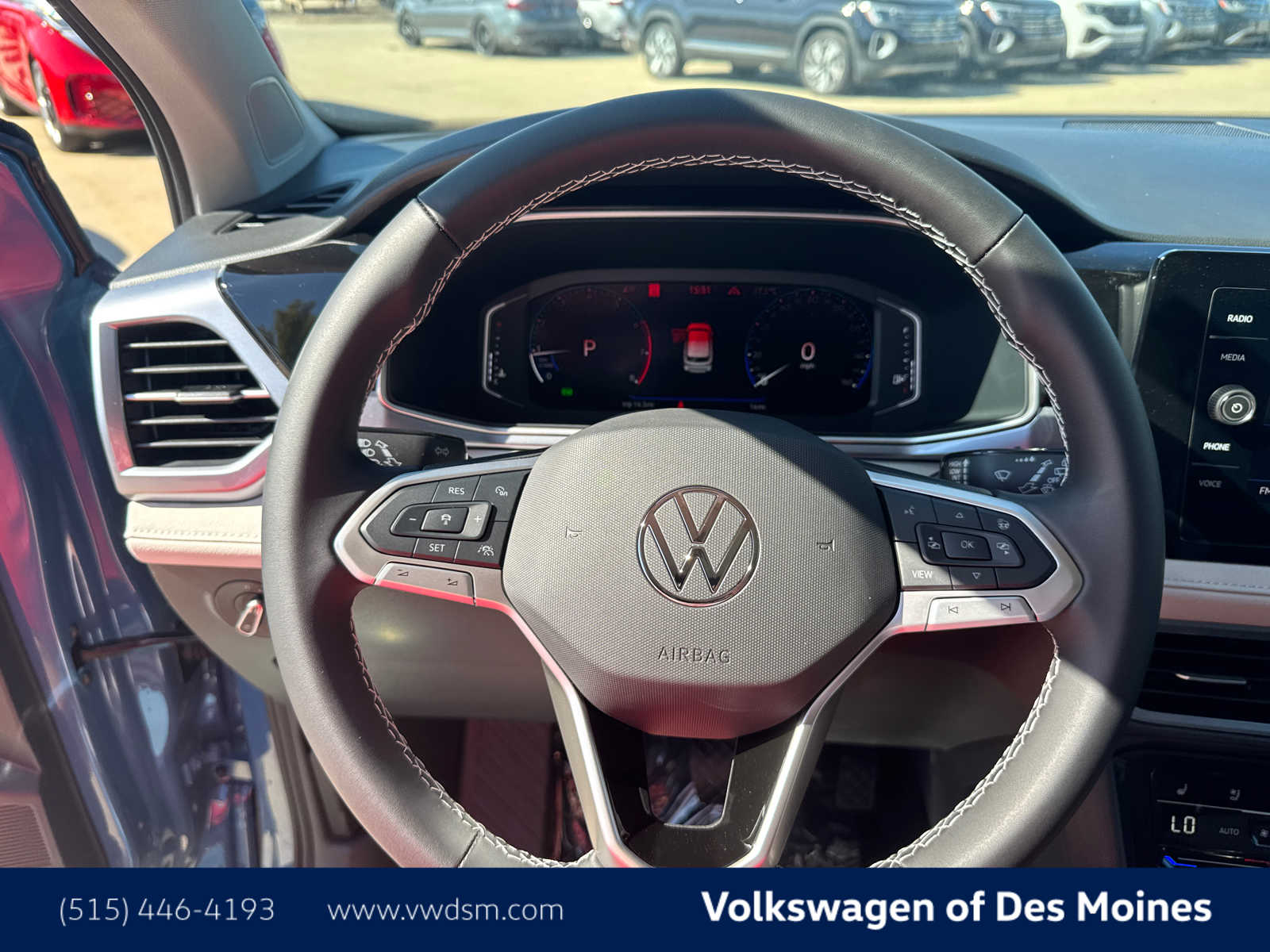 Thumbnail: 2025 Volkswagen Taos - 14