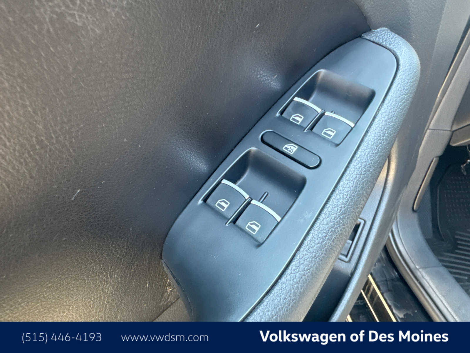 Thumbnail: 2014 Volkswagen Jetta - 23