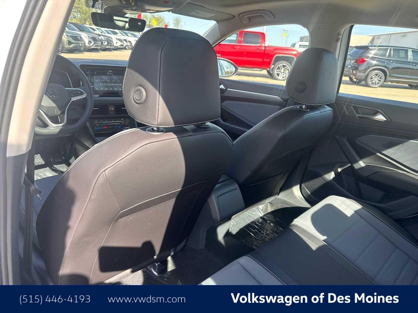 Thumbnail: 2026 Volkswagen Jetta - 13