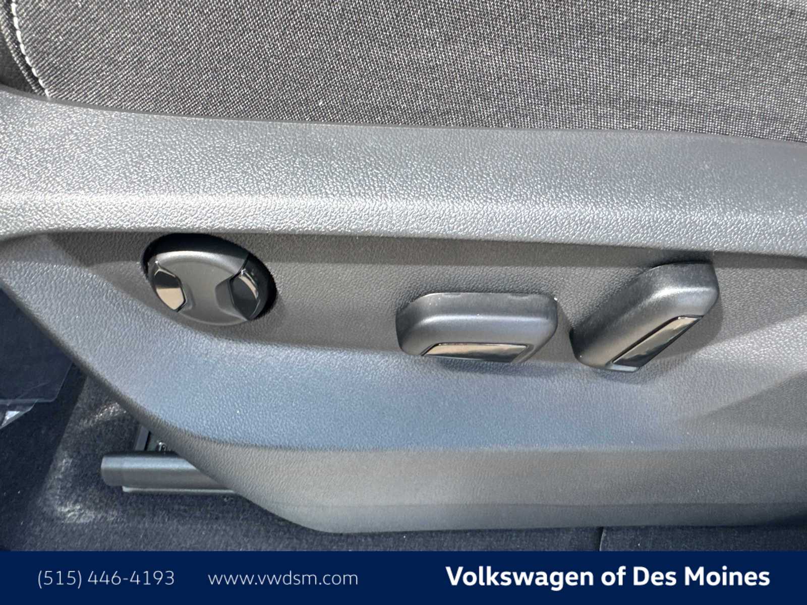 Thumbnail: 2026 Volkswagen Atlas - 25