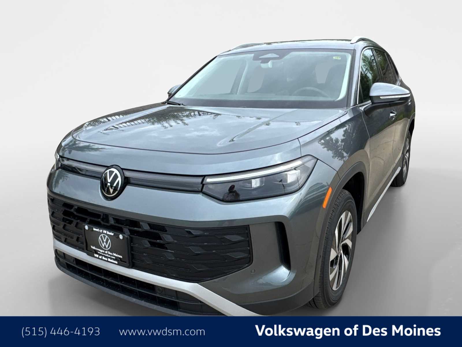 Thumbnail: 2025 Volkswagen Tiguan - 1