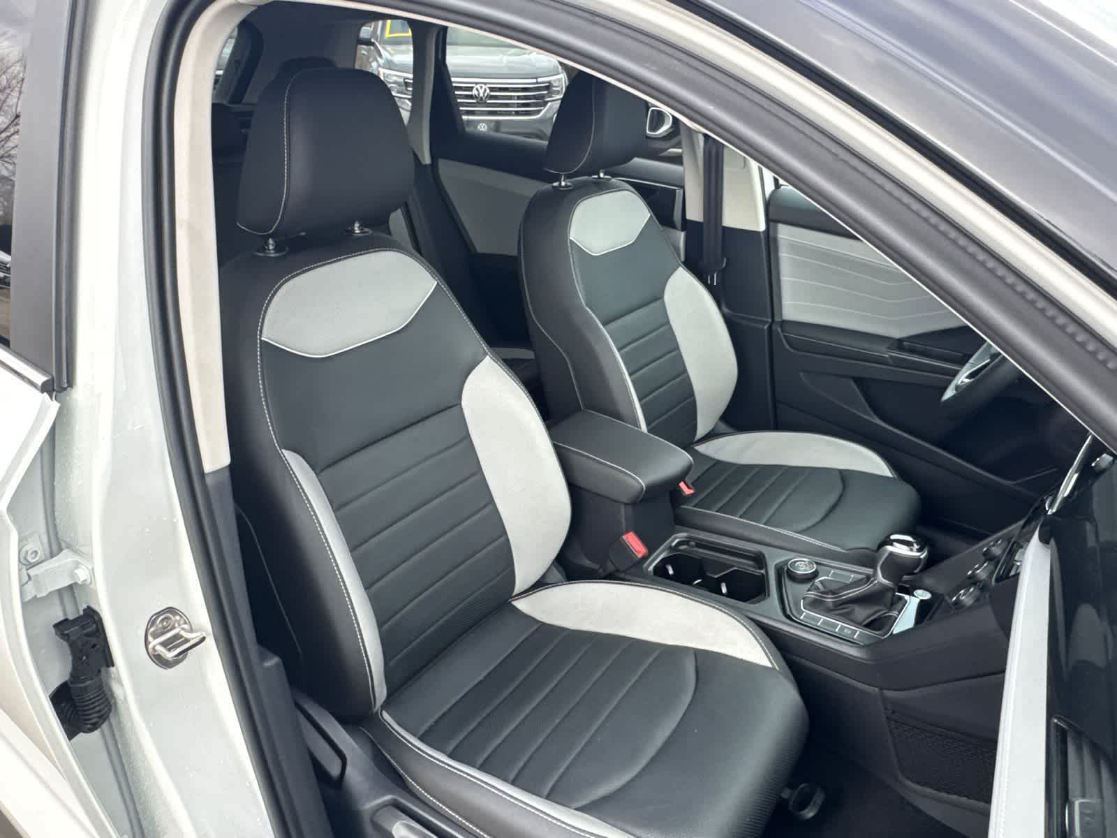 Thumbnail: 2024 Volkswagen Taos - 14