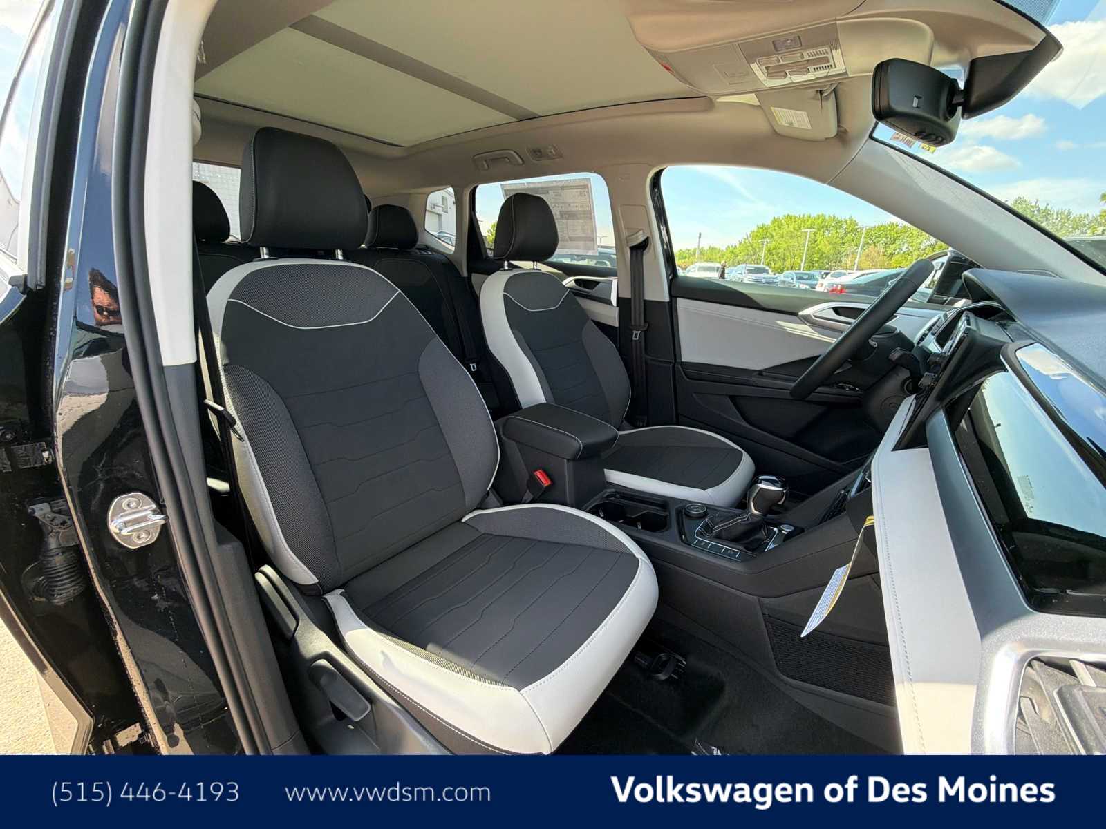Thumbnail: 2026 Volkswagen Taos - 14