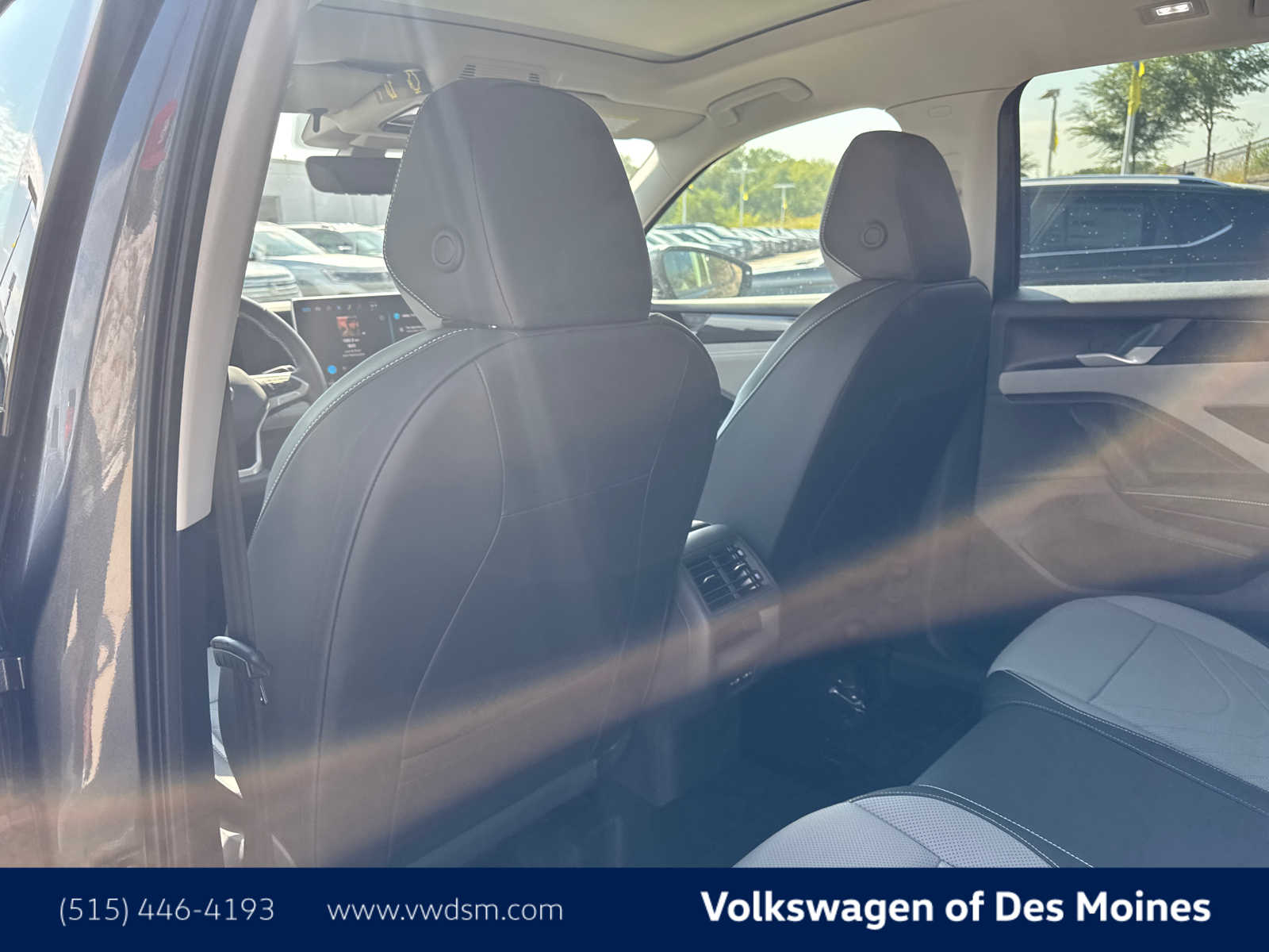 Thumbnail: 2025 Volkswagen Tiguan - 13