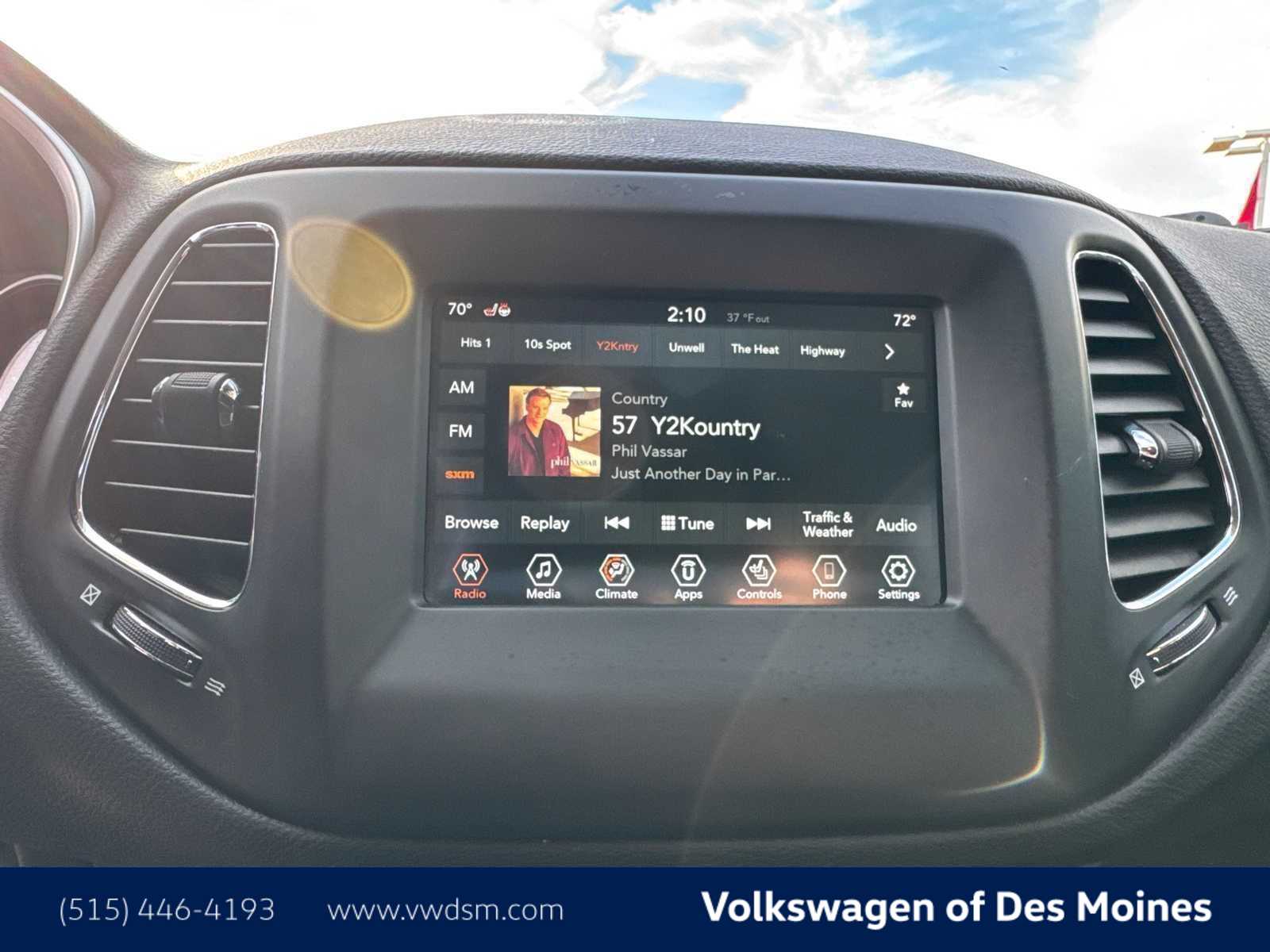 Thumbnail: 2020 Jeep Compass - 17