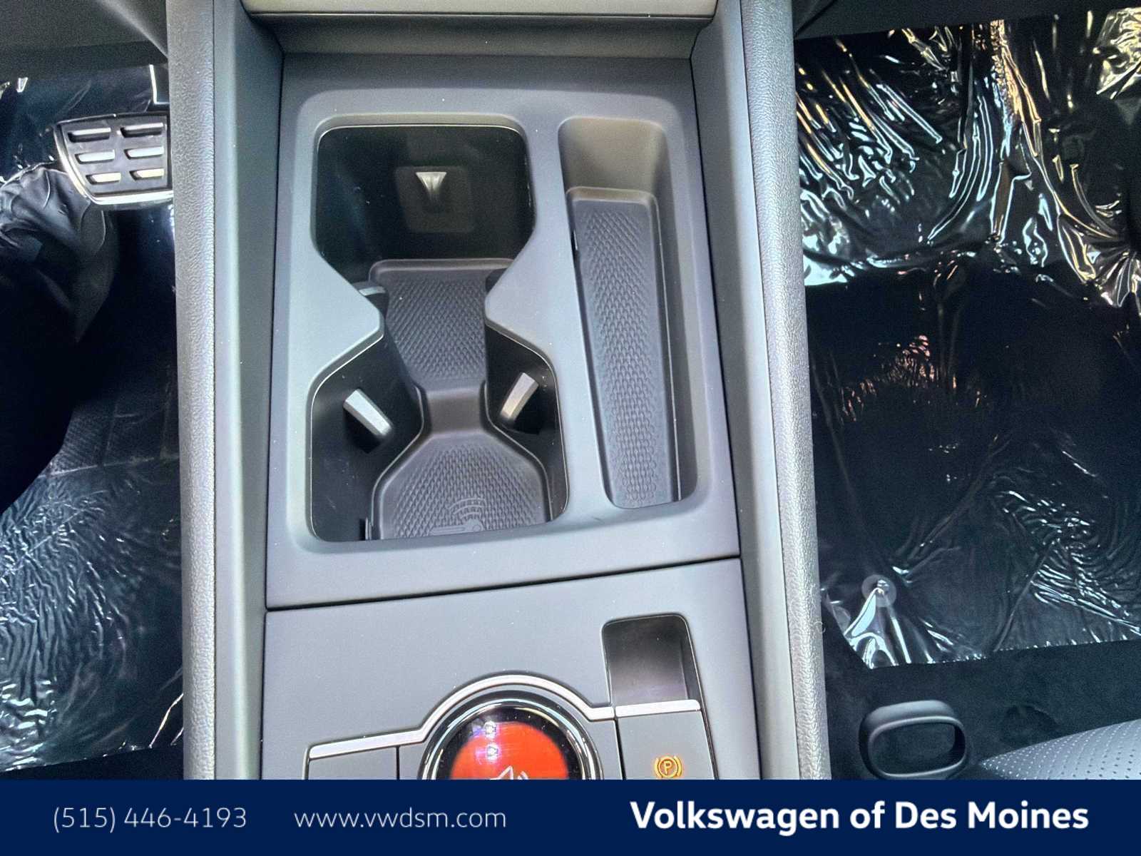 Thumbnail: 2026 Volkswagen Tiguan - 16