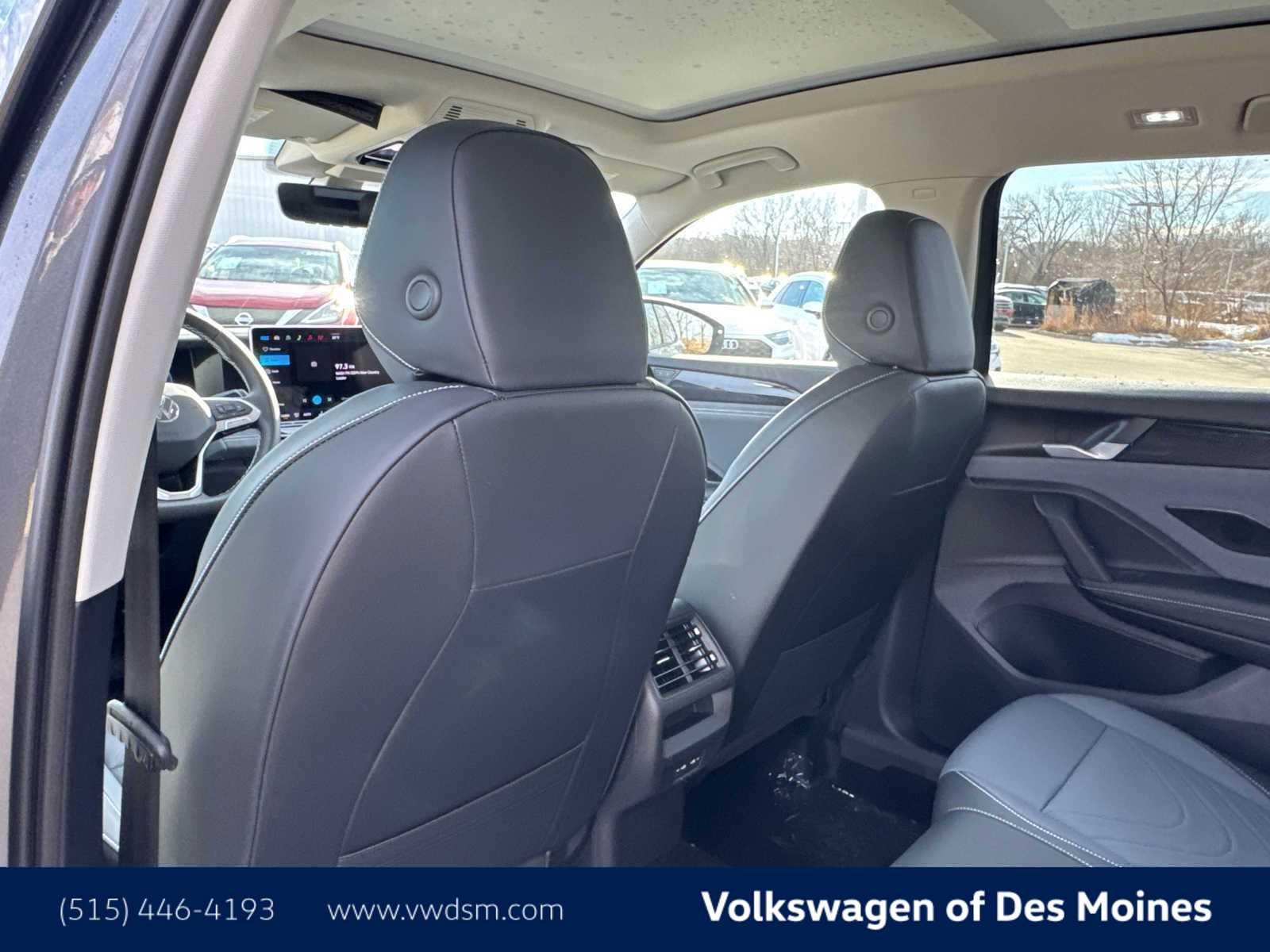 Thumbnail: 2026 Volkswagen Tiguan - 14